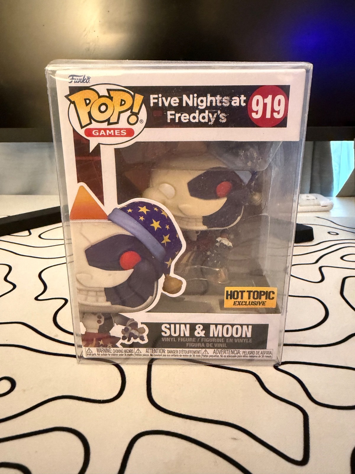 Funko Pop Vinyl: Five Nights at Freddy's - Sun & Moon - Hot Topic...