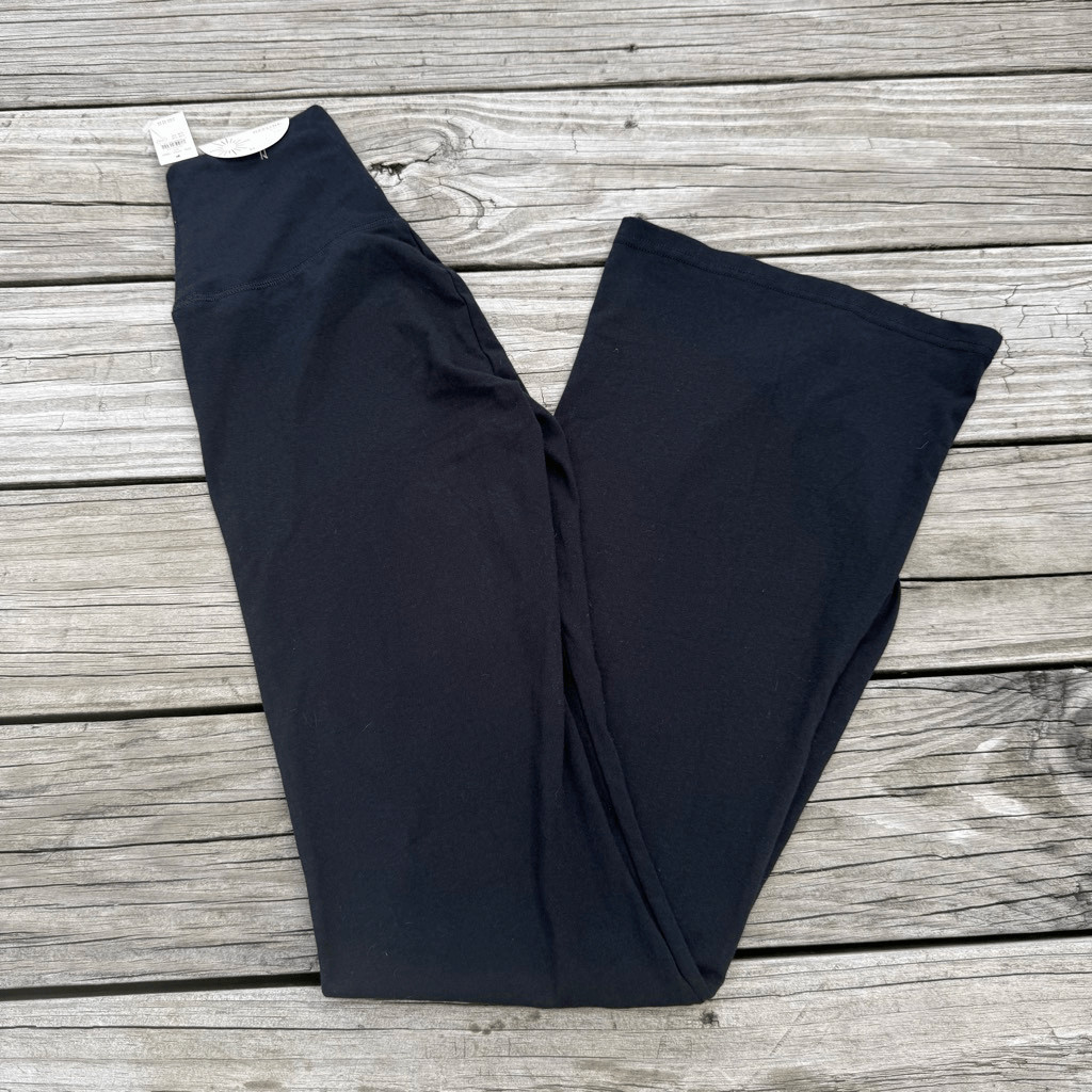 NWT Offline by Aerie Black Hi-Rise Flare Leggings XS