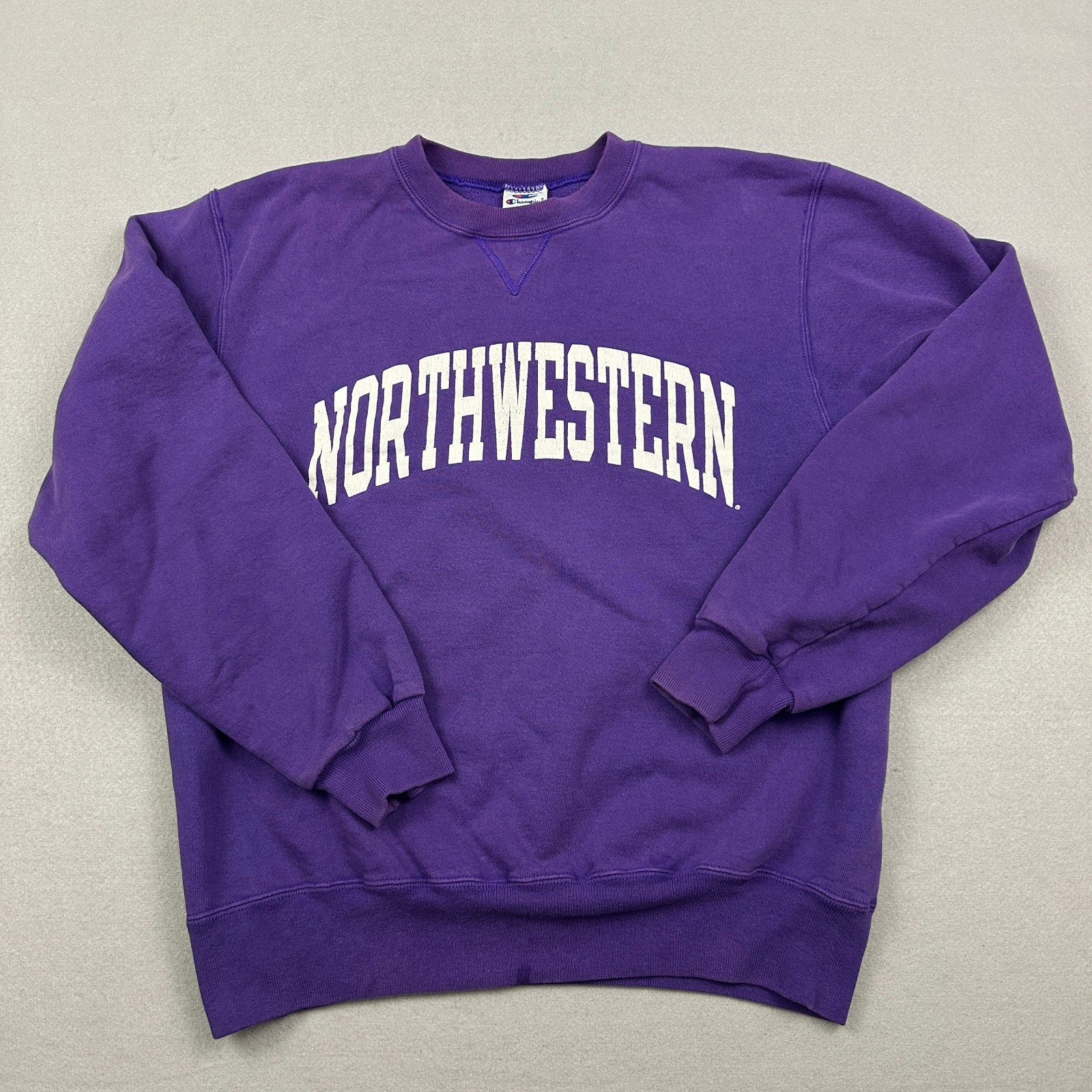 Vintage Northwestern Wildcats Sweatshirt Men Large Purple Champion Sweatshirt L Vintage Northwestern Wildcats Sweatshirt Men Large Purple Champion Sweatshirt L