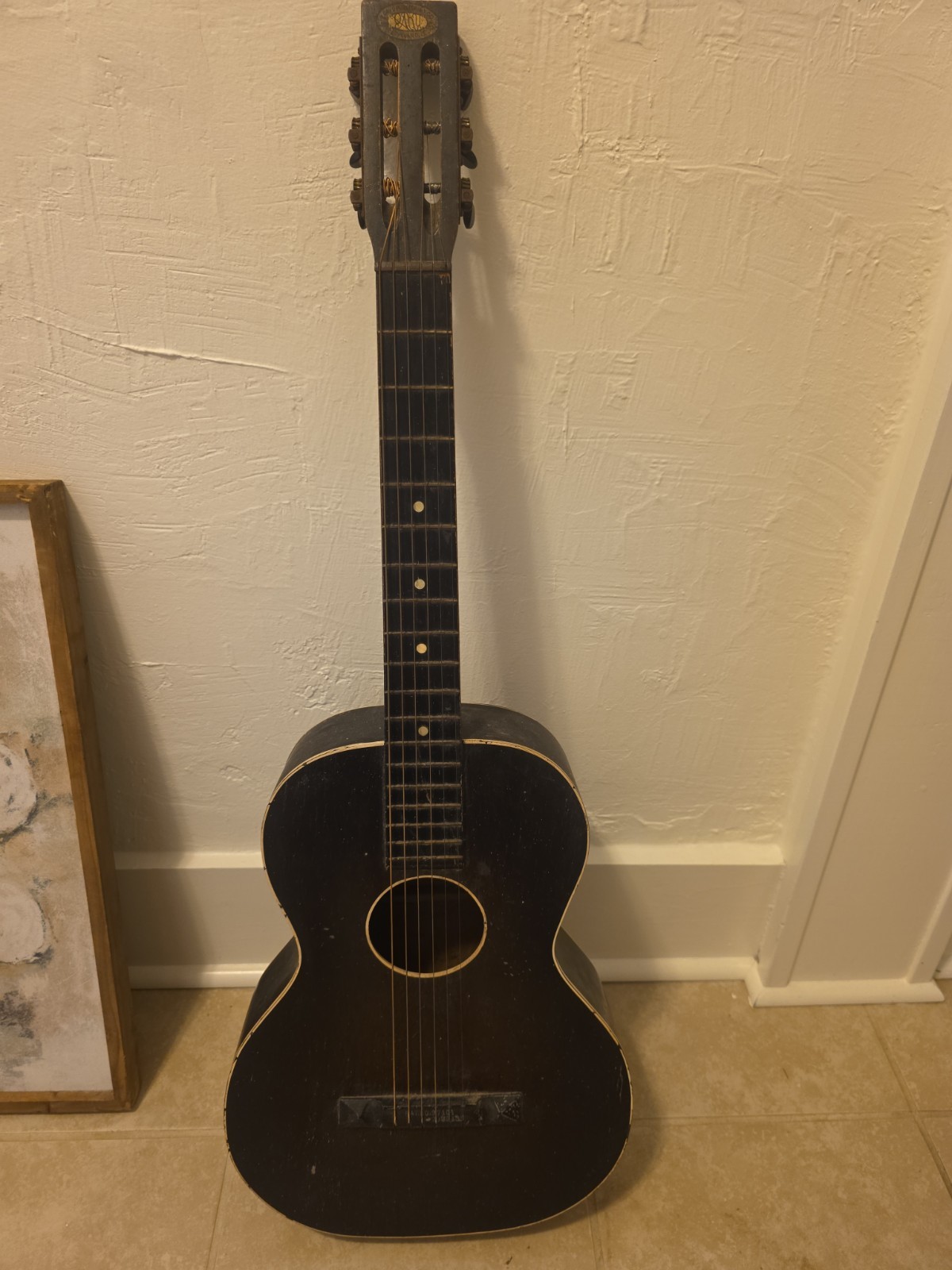 Oahu Publishing Co Cleveland Ohio Acoustic Guitar Vintage Antique 1940's?