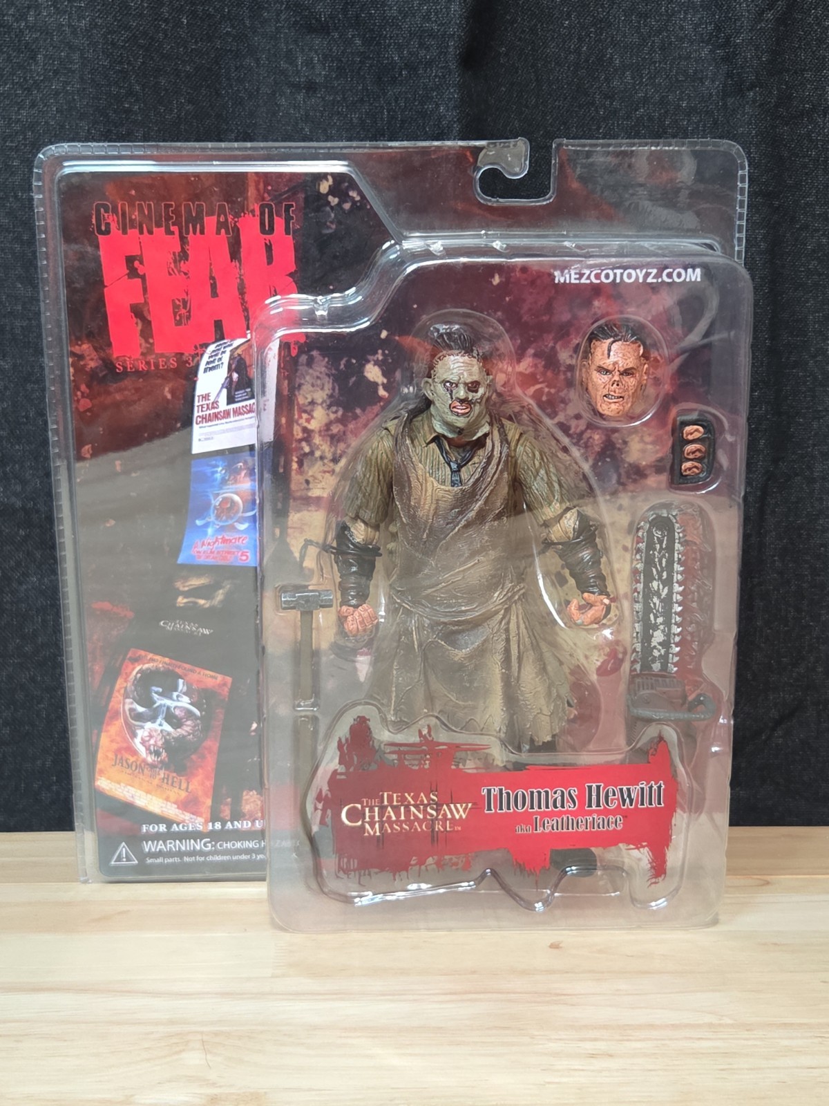 2008 Mezco Cinema Of Fear - Texas Chainsaw Massacre - Leatherface Figure