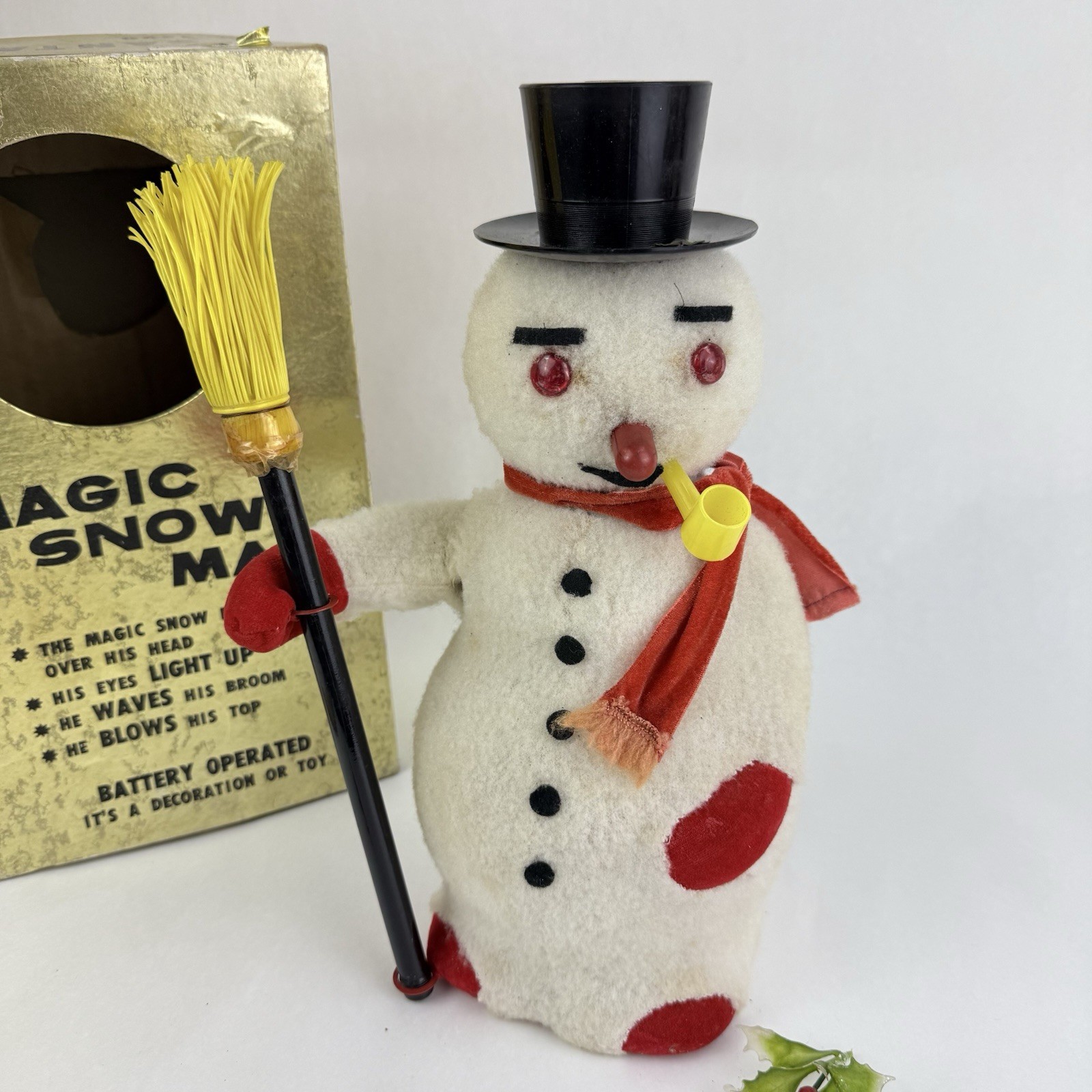 Vtg 50\'s Magic Snow Man Santa Creation No 1500 Japan 11.5” tall Battery Operated Vtg 50\'s Magic Snow Man Santa Creation No 1500 Japan 11.5” tall Battery Operated