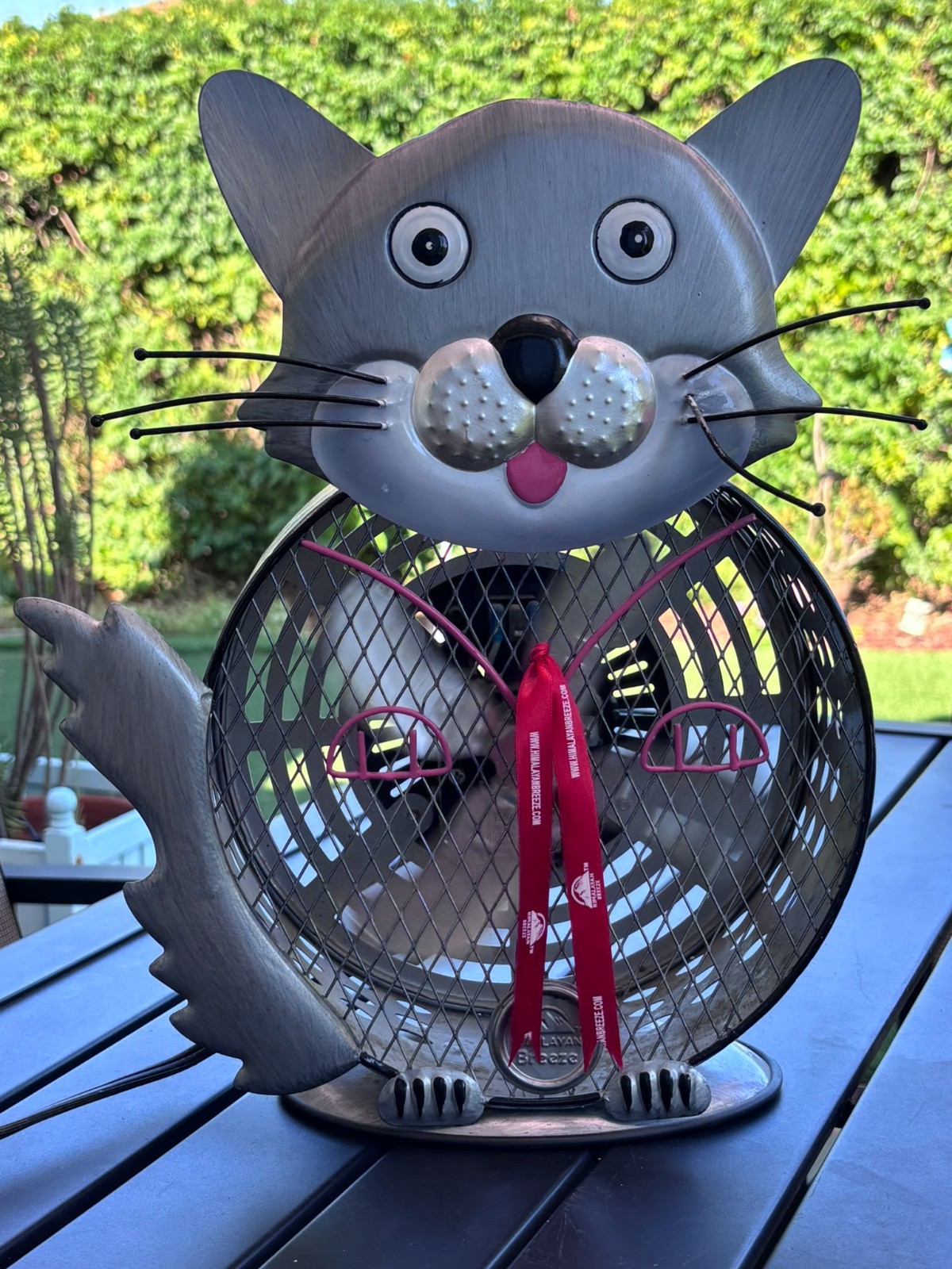 HIMALAYAN BREEZE HBM-7003 MEDIUM SIZE CAT FAN METAL BLADES IRON WORK SCULPTURE 