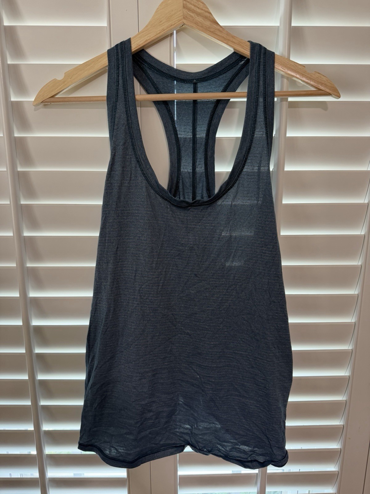 Lululemon Women’s Tank Top Blue With Tie