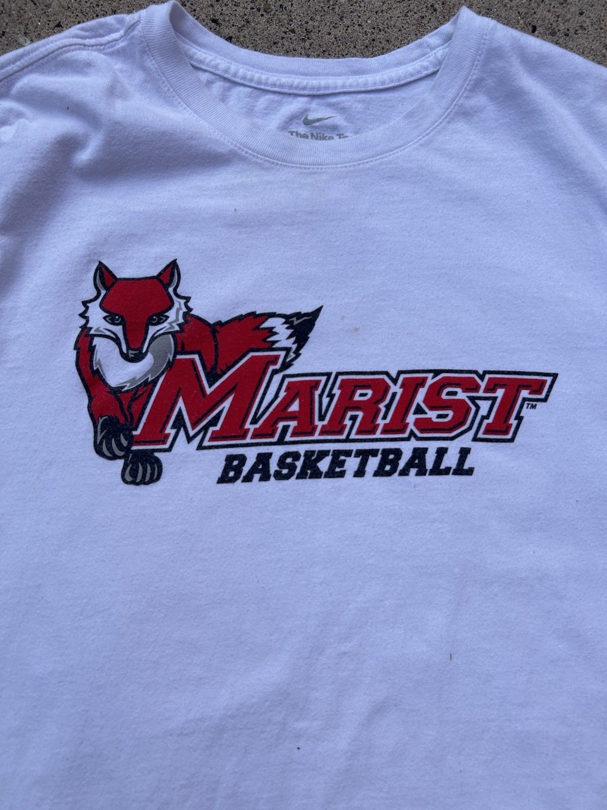 Nike White Marist College Basketball Tee Vintage Style