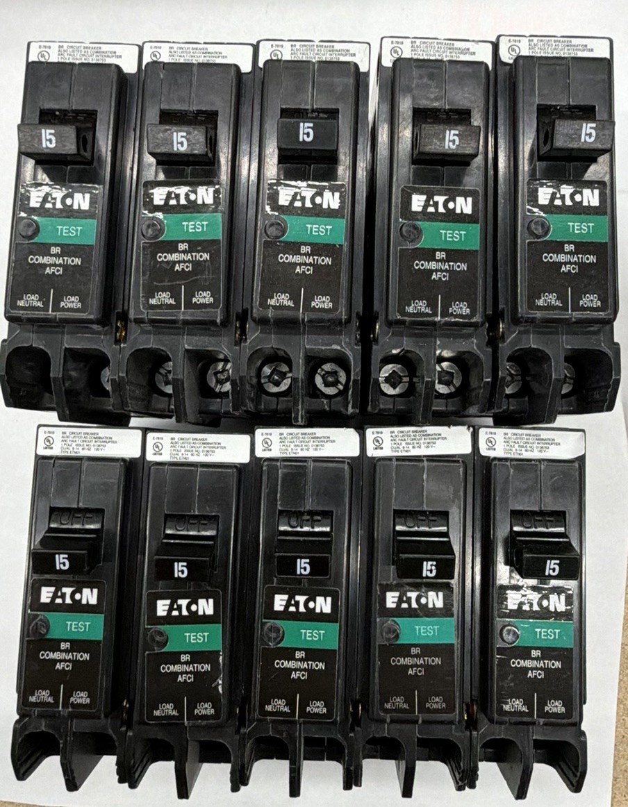 10PCS CUTLER HAMMER EATON BRP115AF 15 AMP AFCI PLUG ON NEUTRAL BREAKER