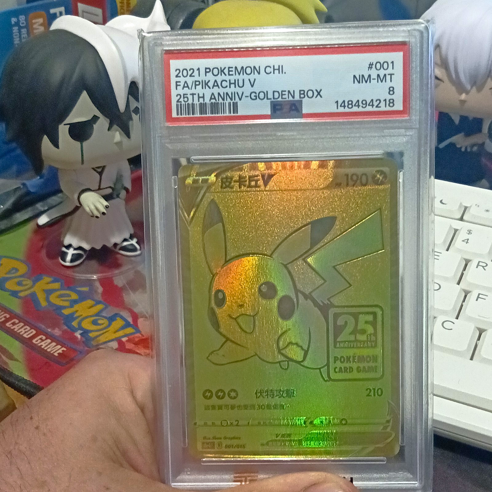 The Pokémon Company PSA 8 Pikachu V 001/015 S8a-G 25th Golden Box CN Holo The Pokémon Company PSA 8 Pikachu V 001/015 S8a-G 25th Golden Box CN Holo
