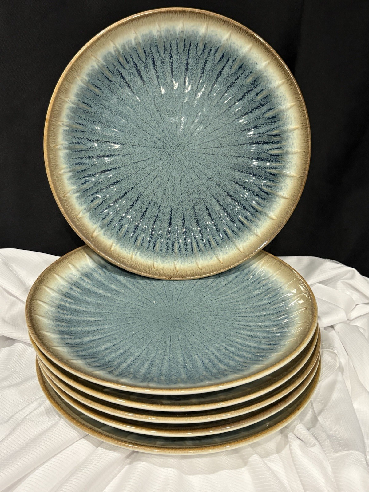 Six (6) Laurie Gates Nova Blue 10 7/8” Dinner Plates