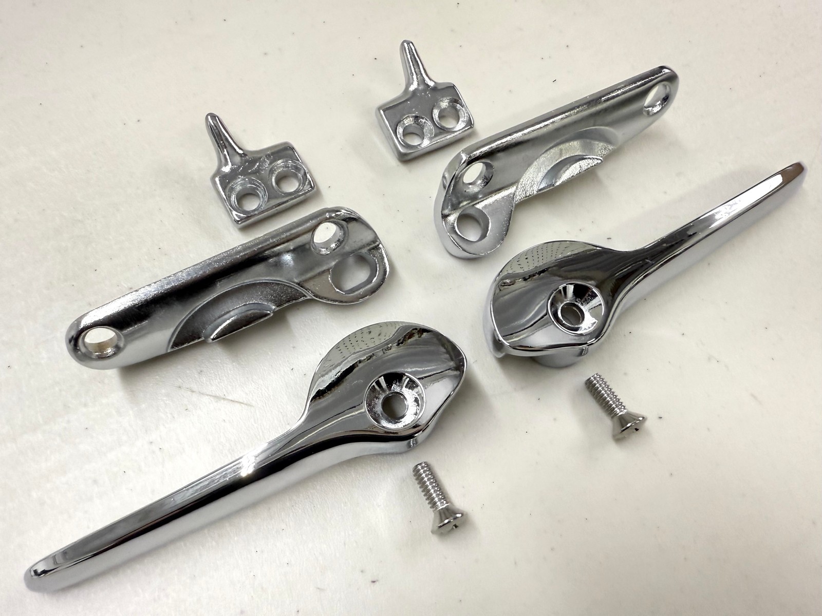 1958 1959 1960 CHEVY IMPALA CONVERTIBLE TOP HANDLES STRIKERS ALIGNMENT PEGS SET 1958 1959 1960 CHEVY IMPALA CONVERTIBLE TOP HANDLES STRIKERS ALIGNMENT PEGS SET