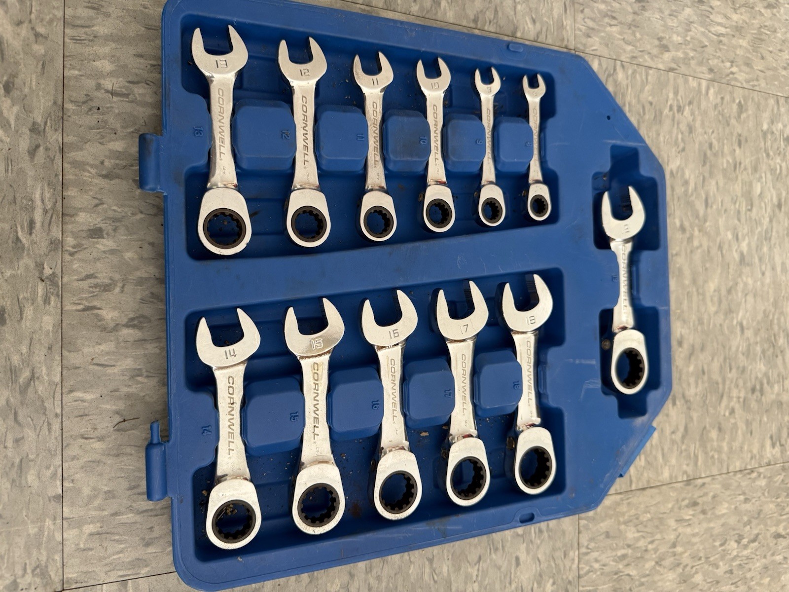 12 Piece Cornwell bluePOWER Metric Stubby Flex Ratcheting Combination  Set