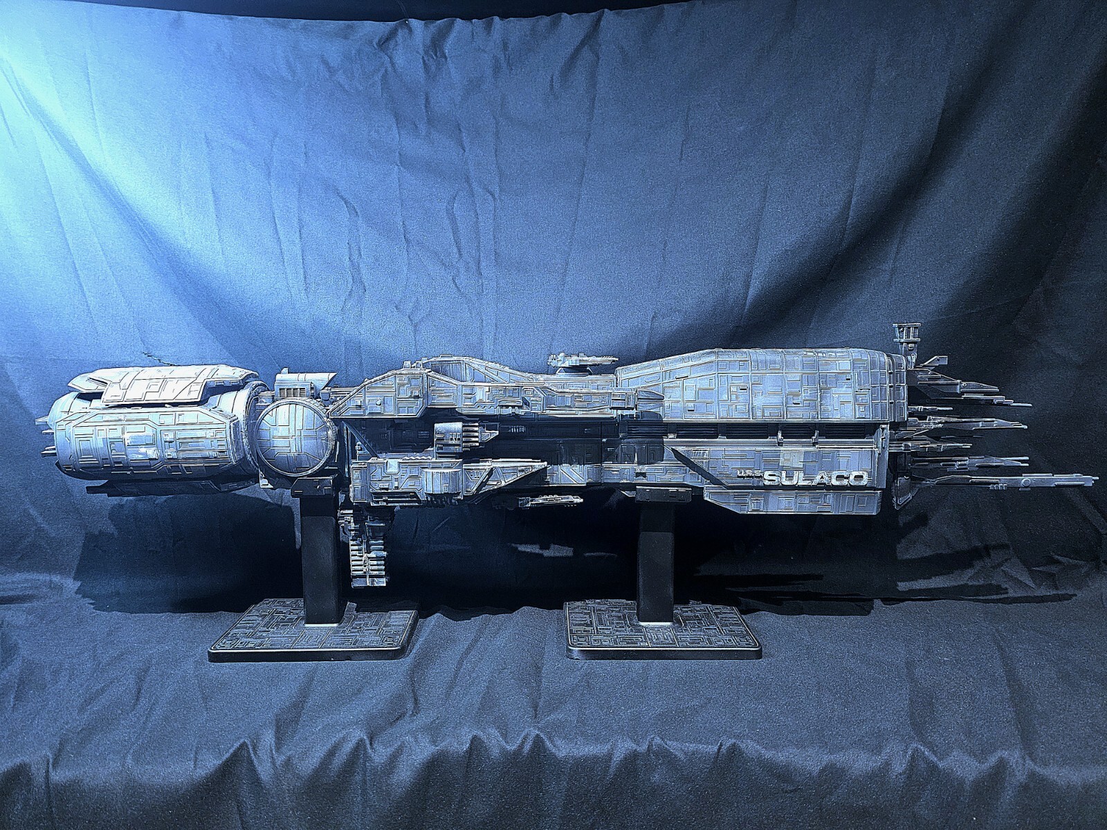 Aliens Colonial Marines USS Sulaco HUGE 88cm Long Aliens Colonial Marines USS Sulaco HUGE 88cm Long