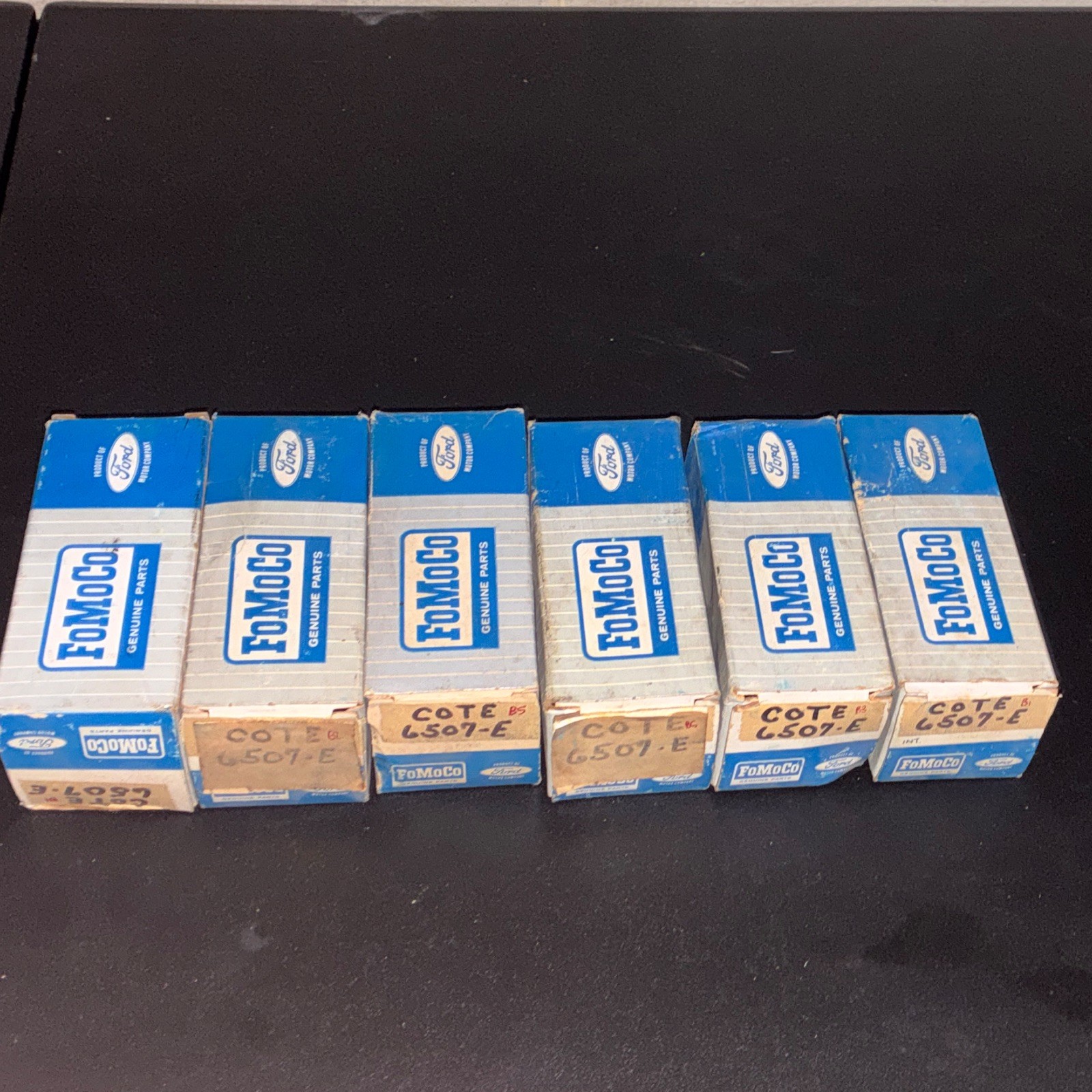 Vintage Fomoco Ford NOS 6  Intake Valves