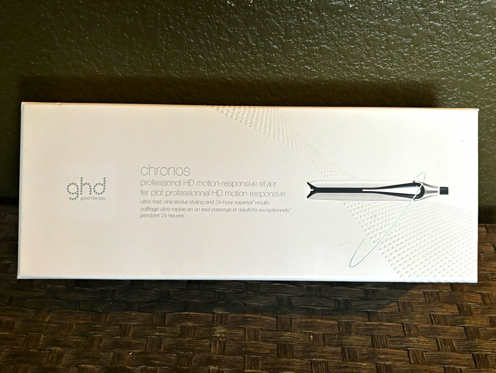 ghd Chronos Professional HD Motion-Responsive 1” Styler White – Brand New