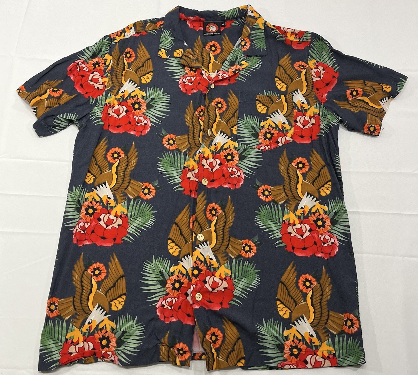 Indestructible MFG Eagle Hawaiian Shirt Men’s Medium Short Sleeve Floral Aloha