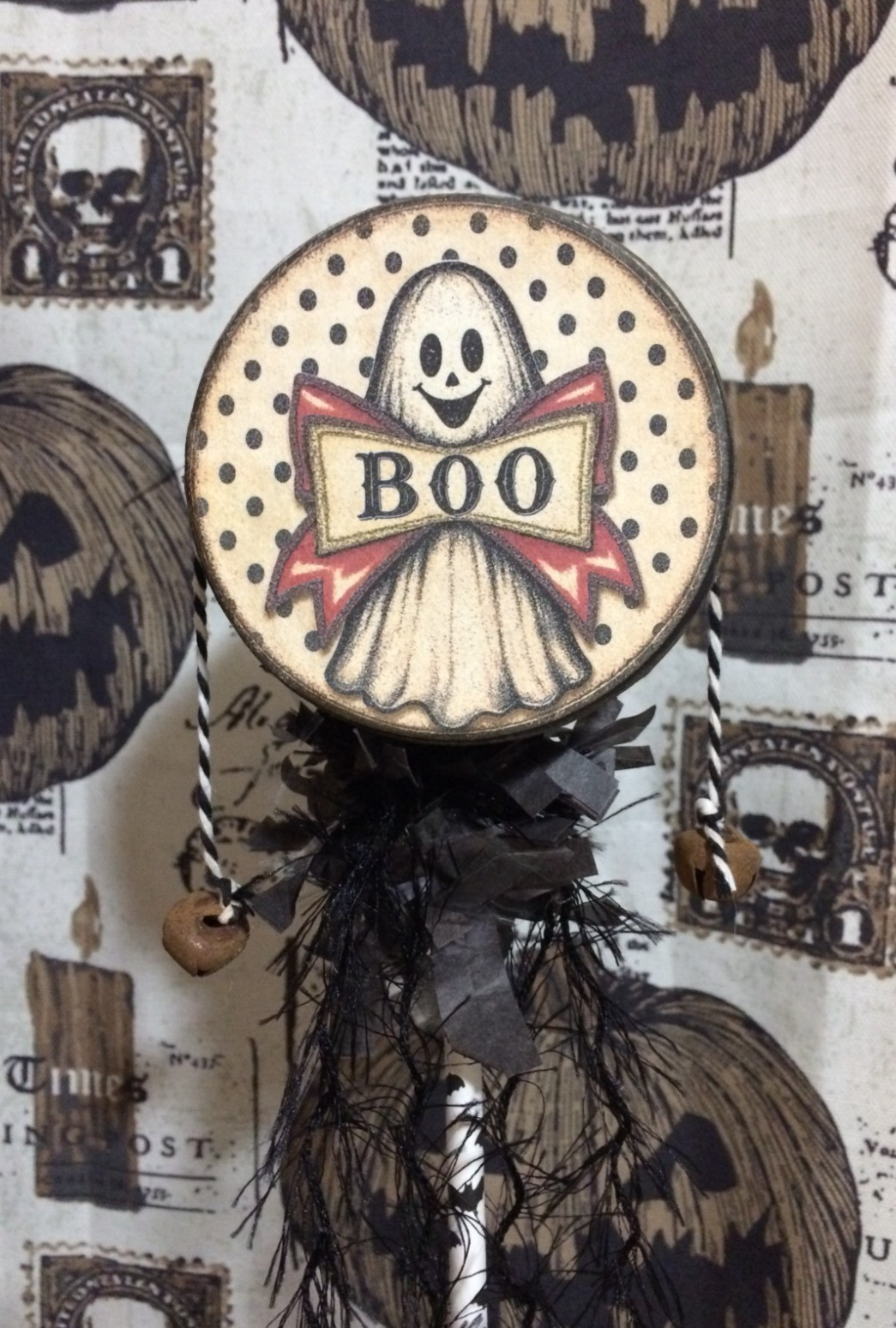 Vintage Style Halloween NOISEMAKER RATTLE - BOO Ghost & Happy Halloween Cuties