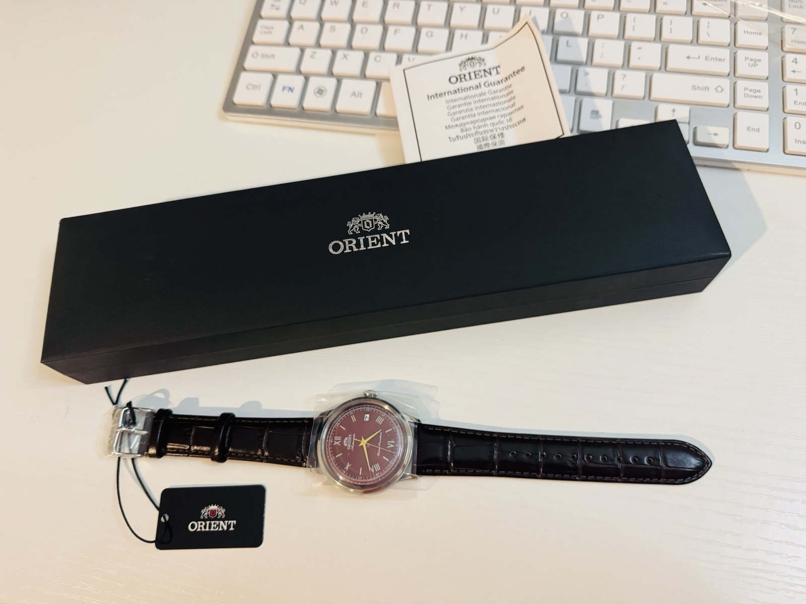 Orient Automatic Bambino Version 2 Burgundy Dial Date 40 mm  Leather Box Papers