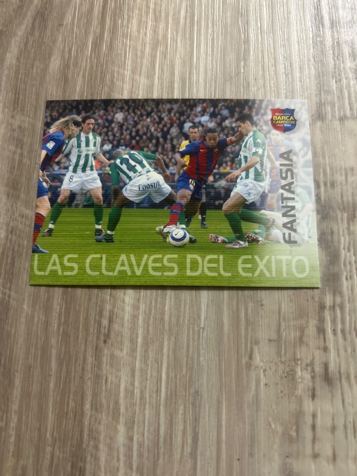 2004-05 Panini Megacracks Barca Campeon #102 Fantasia Ronaldinho Barcelona m 2004-05 Panini Megacracks Barca Campeon #102 Fantasia Ronaldinho Barcelona m