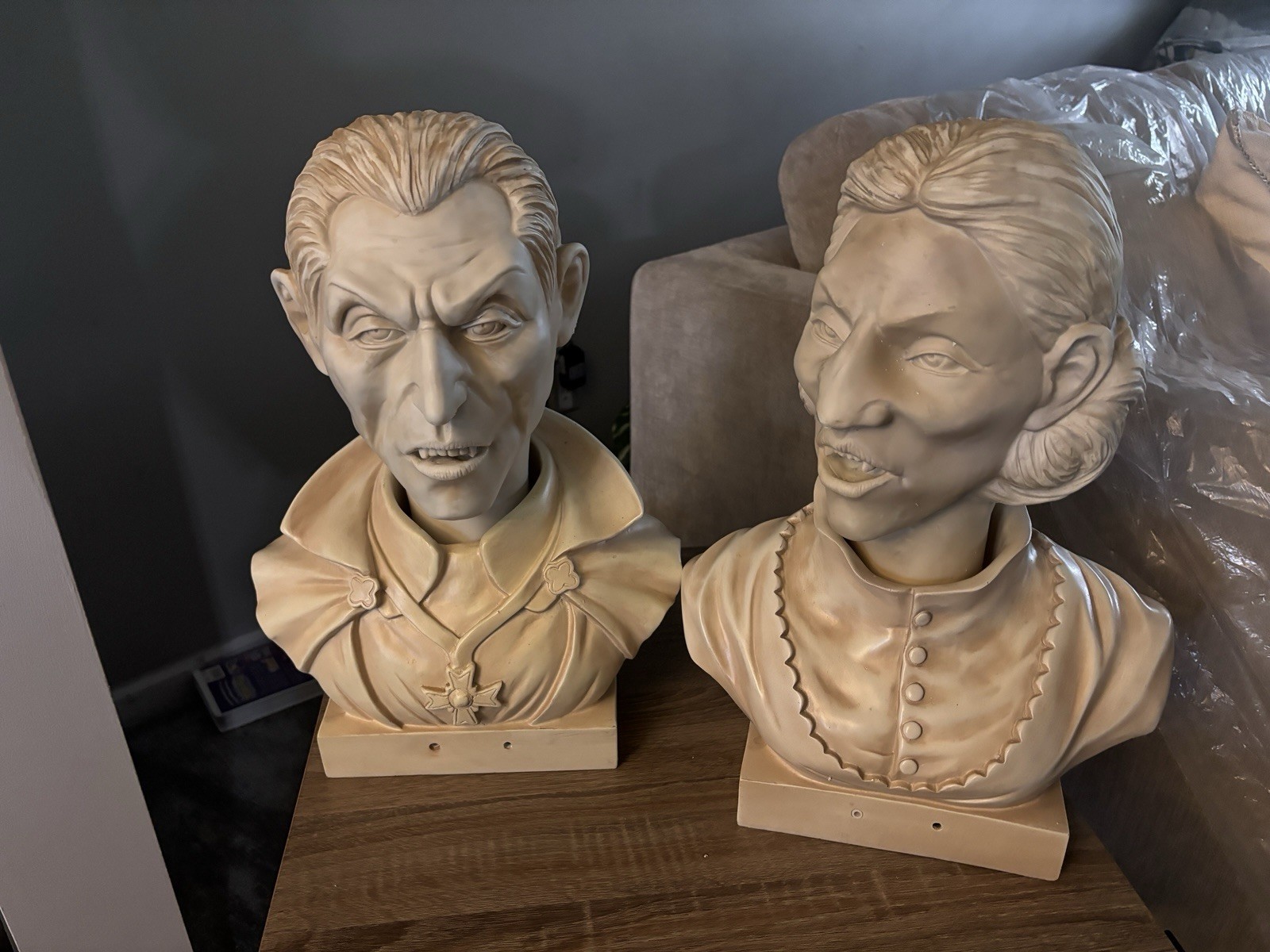Spirit Halloween Interactive Talking Busts - Tested & Working (Set of 2)