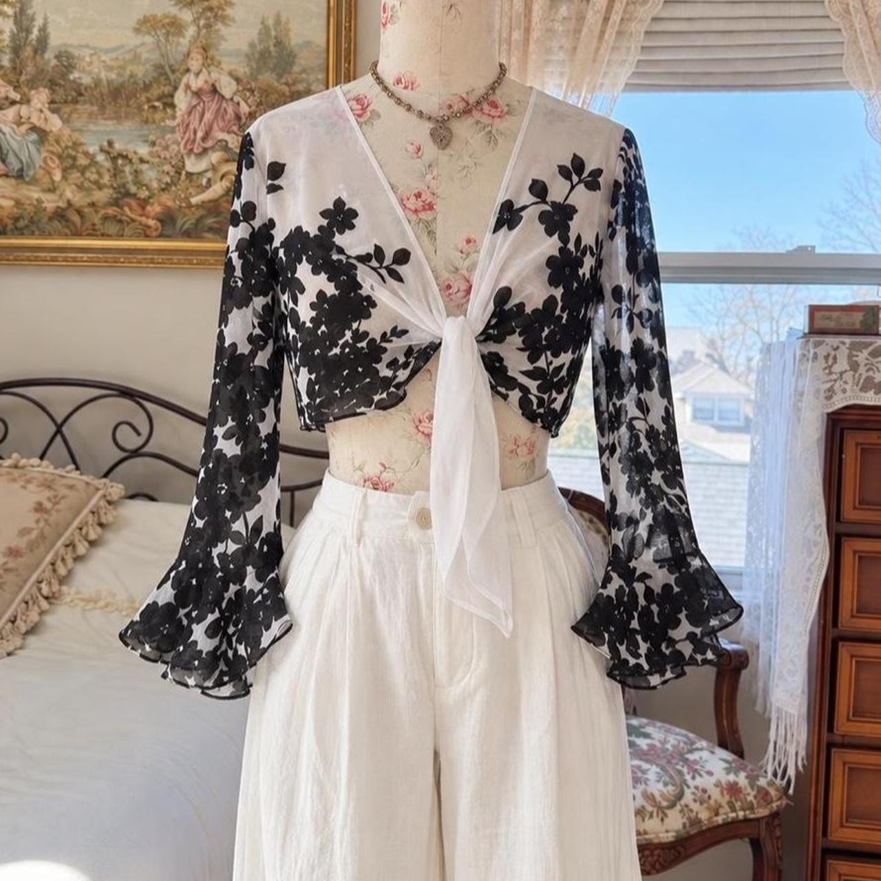 White Black Nina Leonard Crop tops L