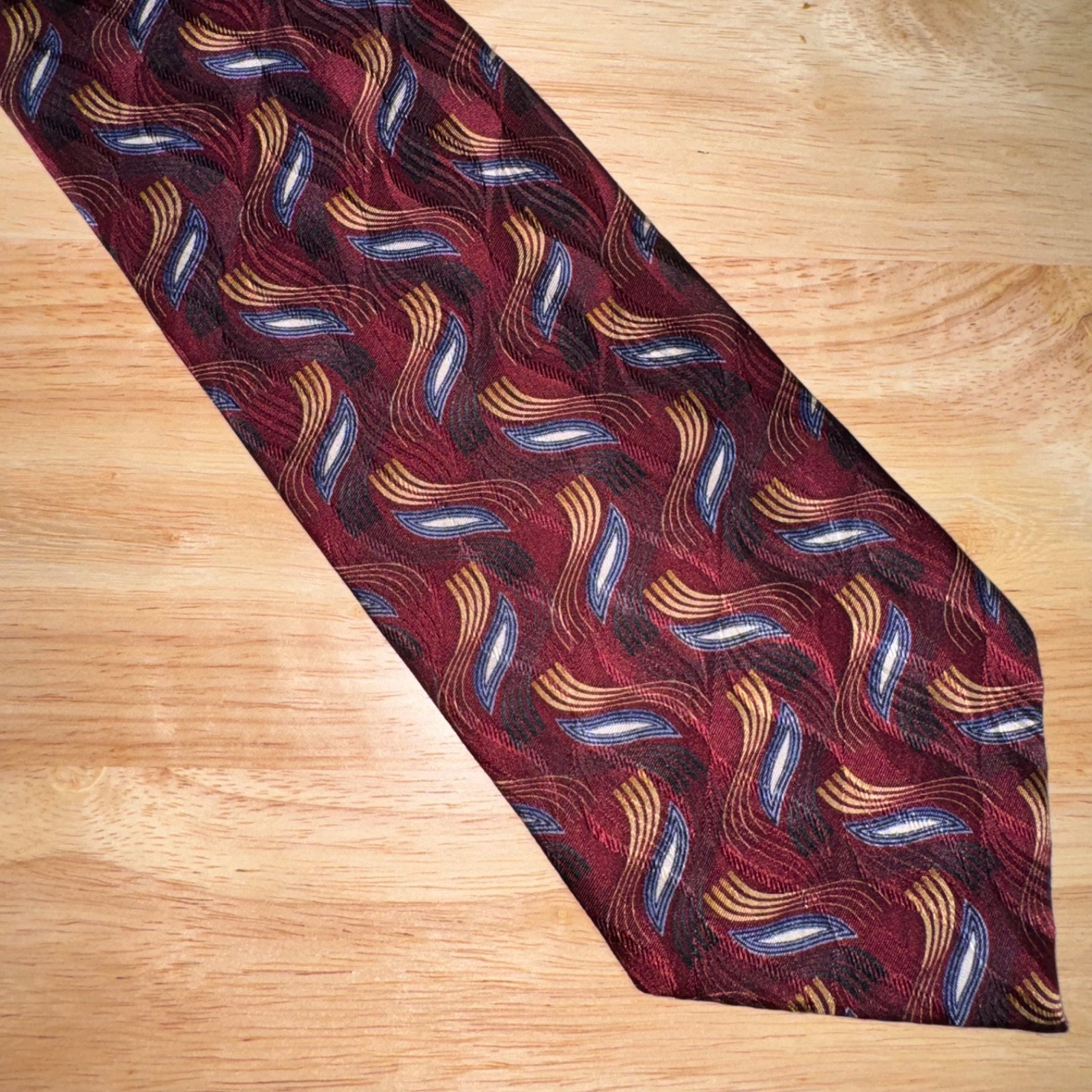 J.Z. RICHARDS Nordstrom Men\'s Silk Necktie Designer GEOMETRIC Burgundy EUC J.Z. RICHARDS Nordstrom Men\'s Silk Necktie Designer GEOMETRIC Burgundy EUC