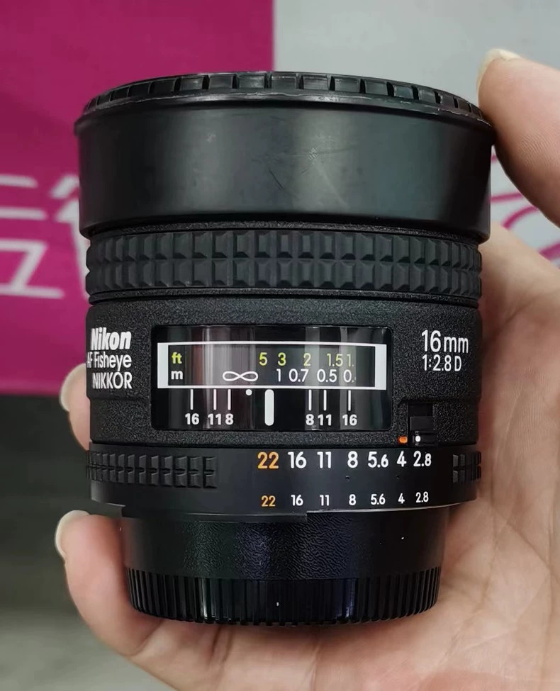 Nikon Nikkor AF 16mm f2.8 D Fisheye Lens for Nikon F mount