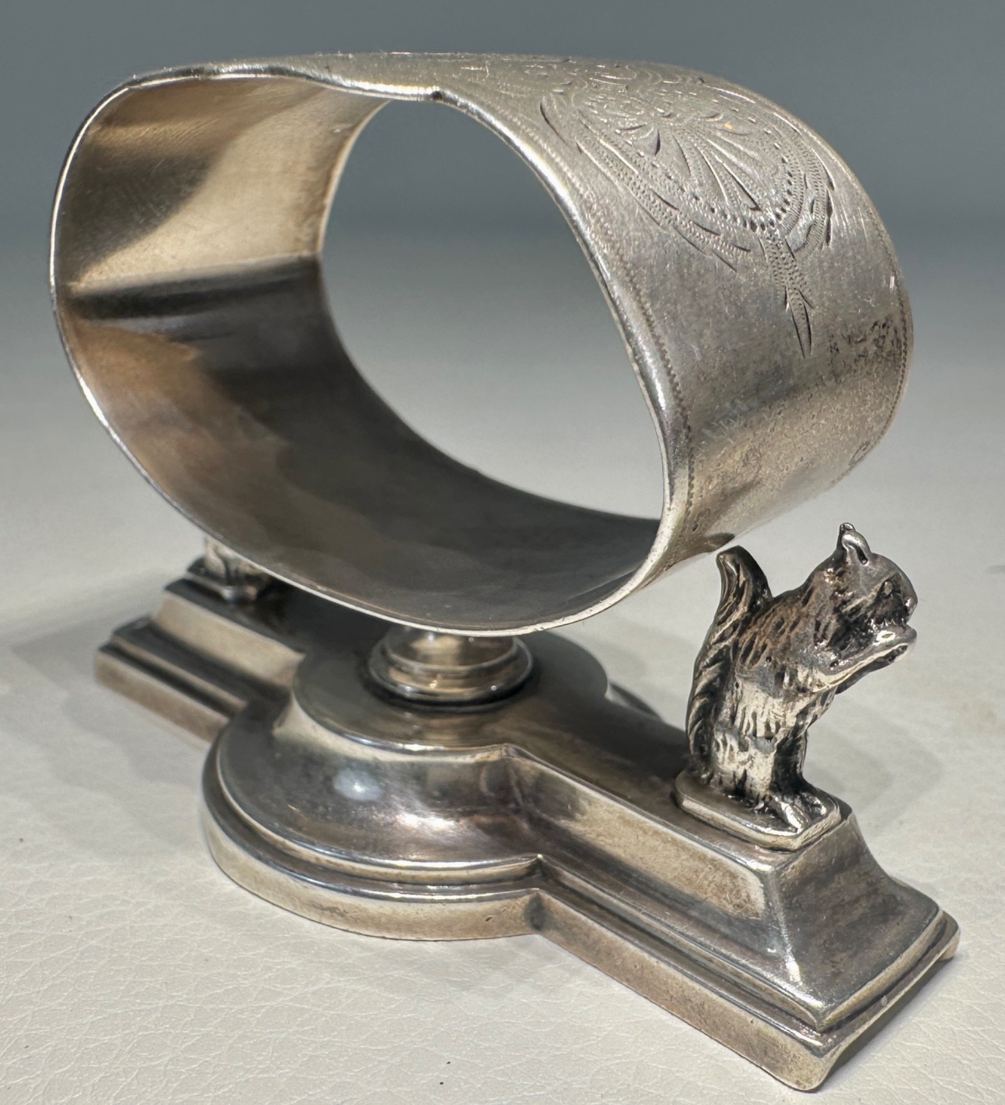 Antique Gorham Sterling Silver Oval Figural Napkin Ring W 2 Squirrels Mongrammed