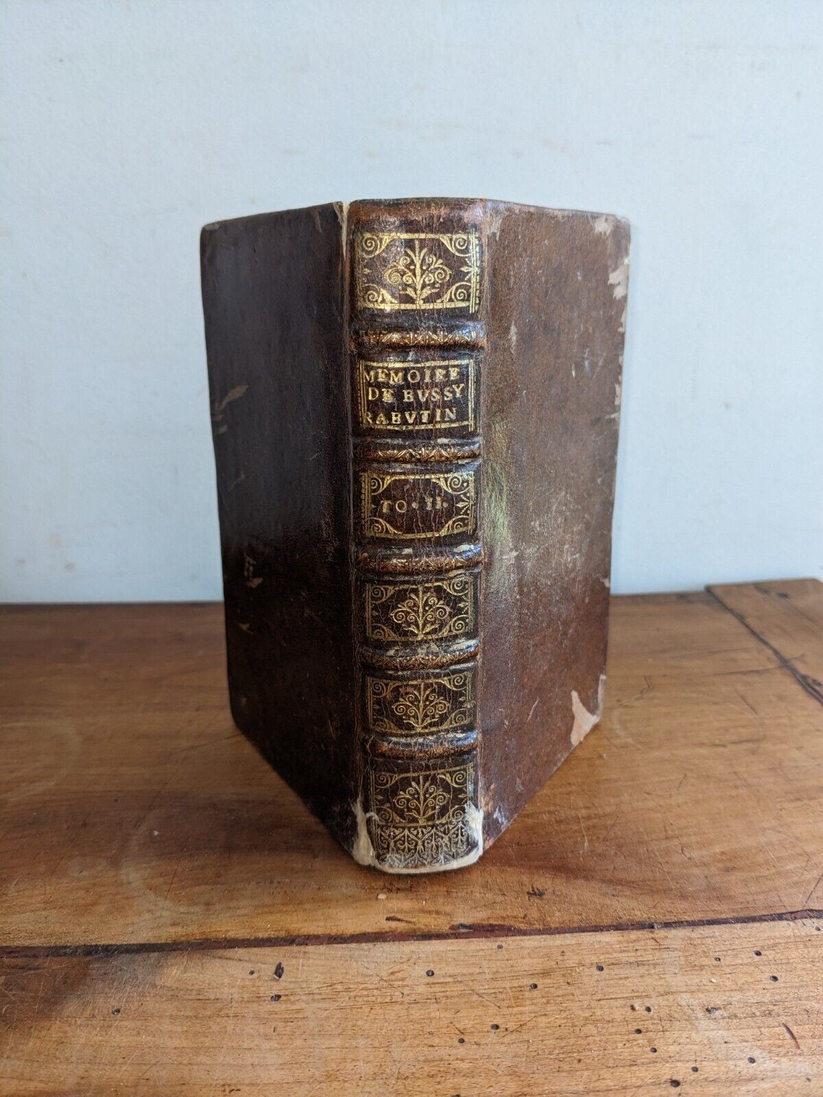 antique book-Les mémoires de M.Roger De Rabutin Comte De Bussy, T 2-1696