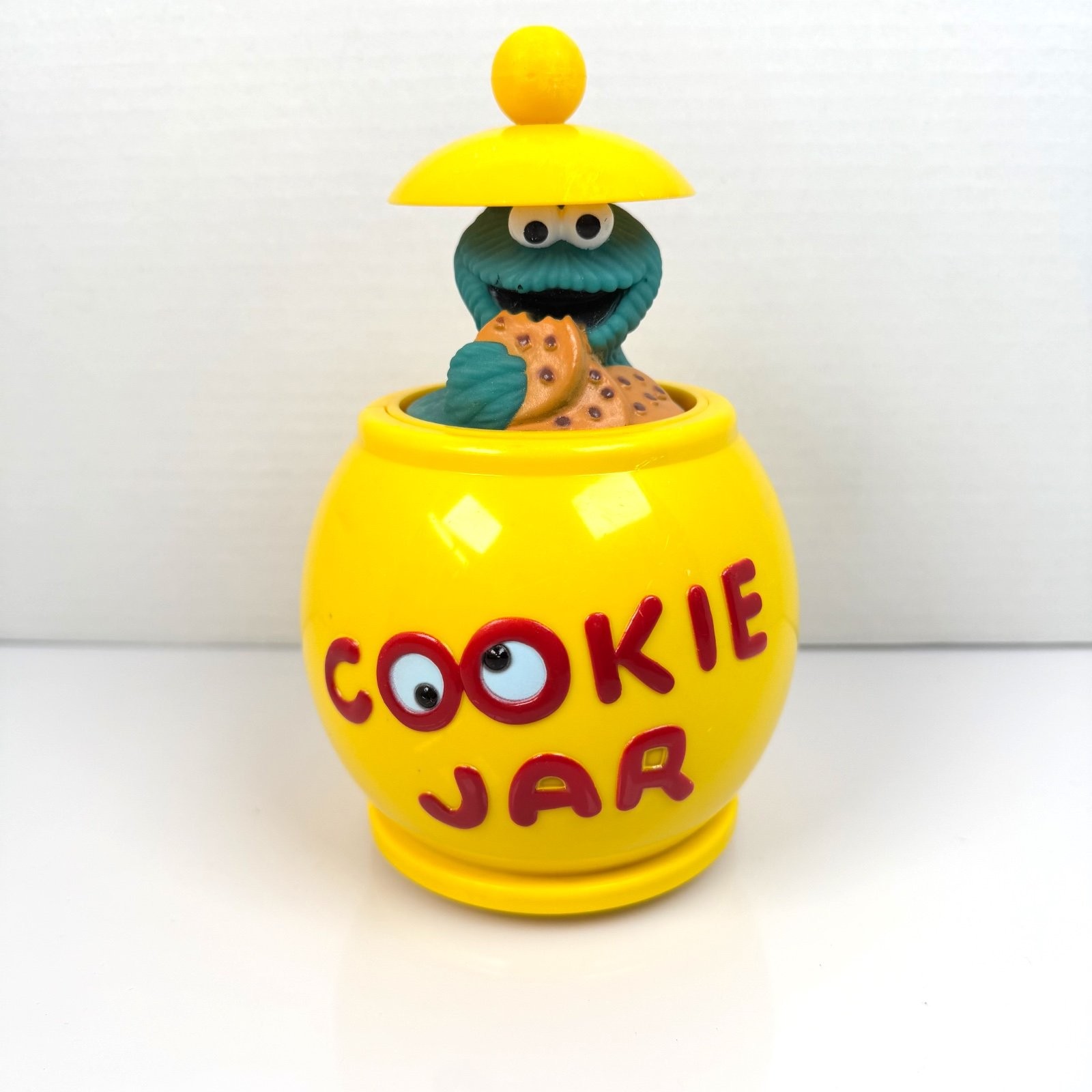 Vintage 1978 Illco Sesame Street Cookie Monster Cookie Jar Press N Go Toy Vintage 1978 Illco Sesame Street Cookie Monster Cookie Jar Press N Go Toy