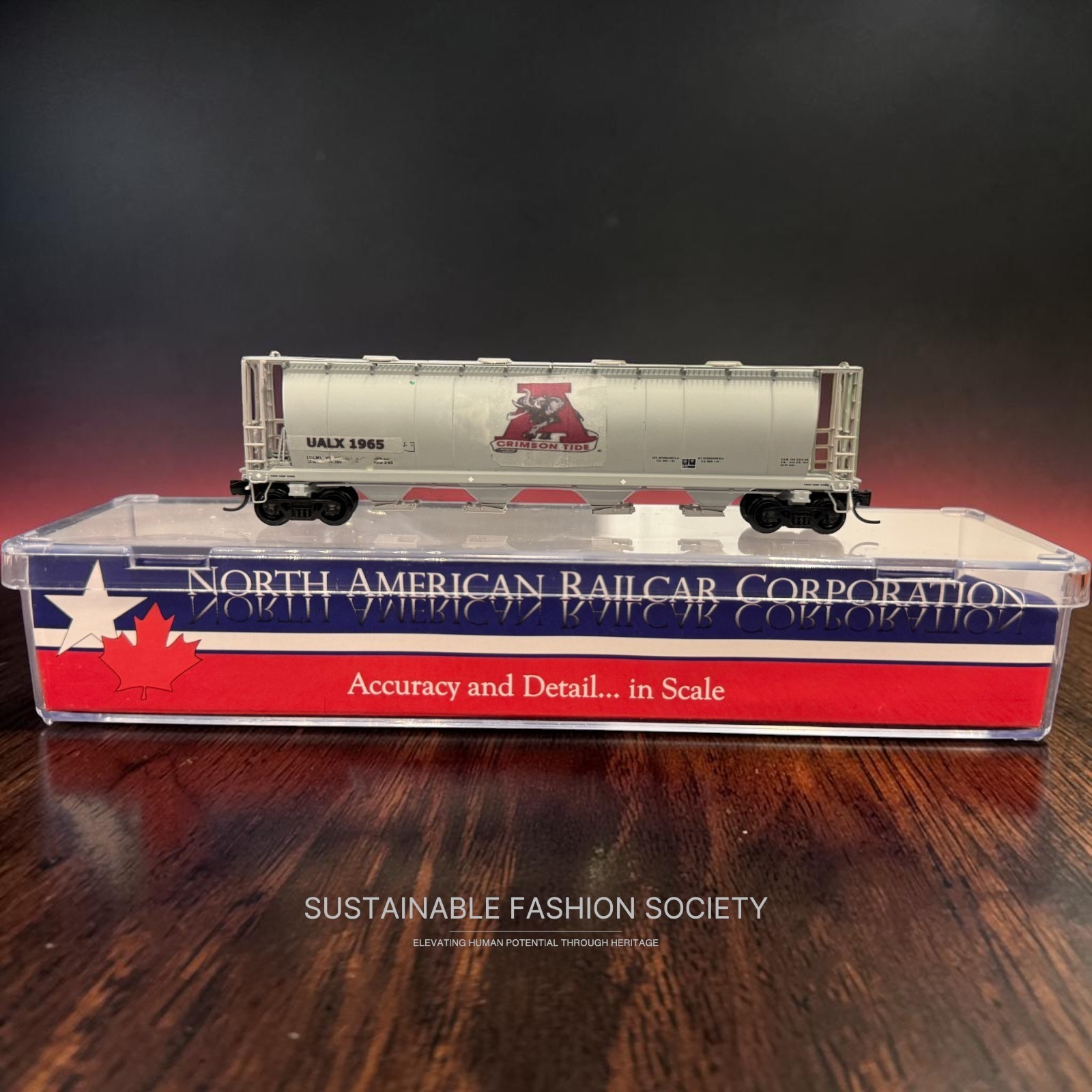 N Scale Alabama Crimson Tide 1965 National Championship Custom Hopper Car 1of1