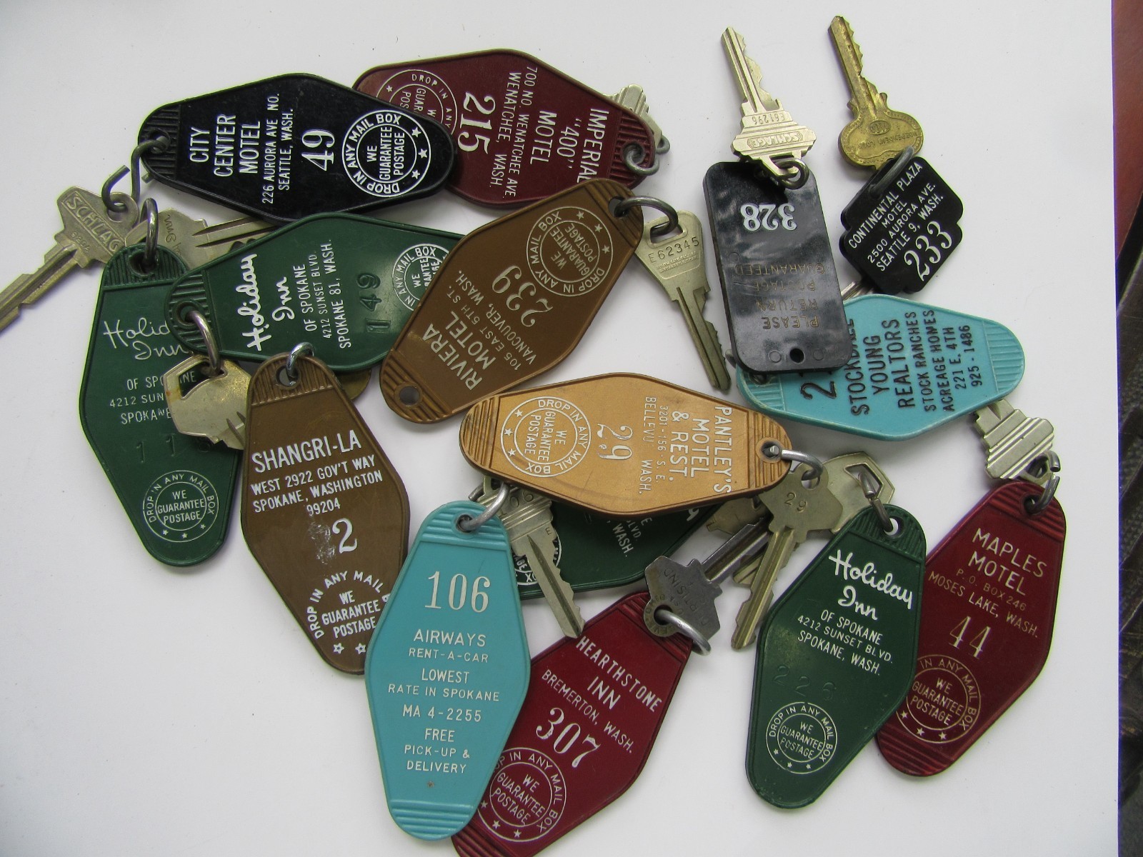 Vintage Hotel Motel Room Key & Fobs, cities in Washington State (Sold by Key)