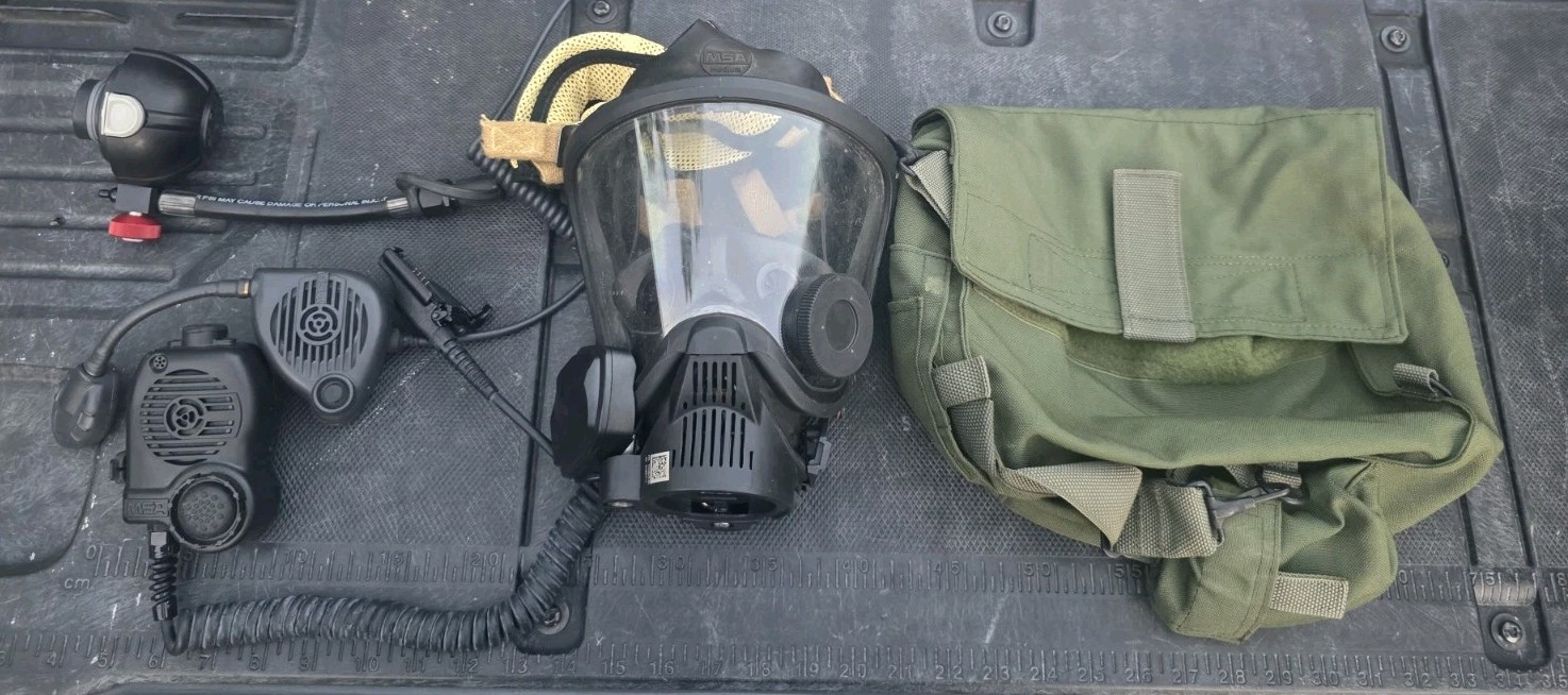 MSA Ultra Elite Full-Face Fire M7 Mask Size Medium With Various Attachments