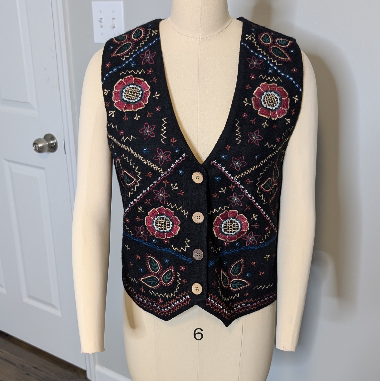 Tanzara Wool Vest Sz M Embroidered Floral Art To Wear Vtg Boho Festival Western
