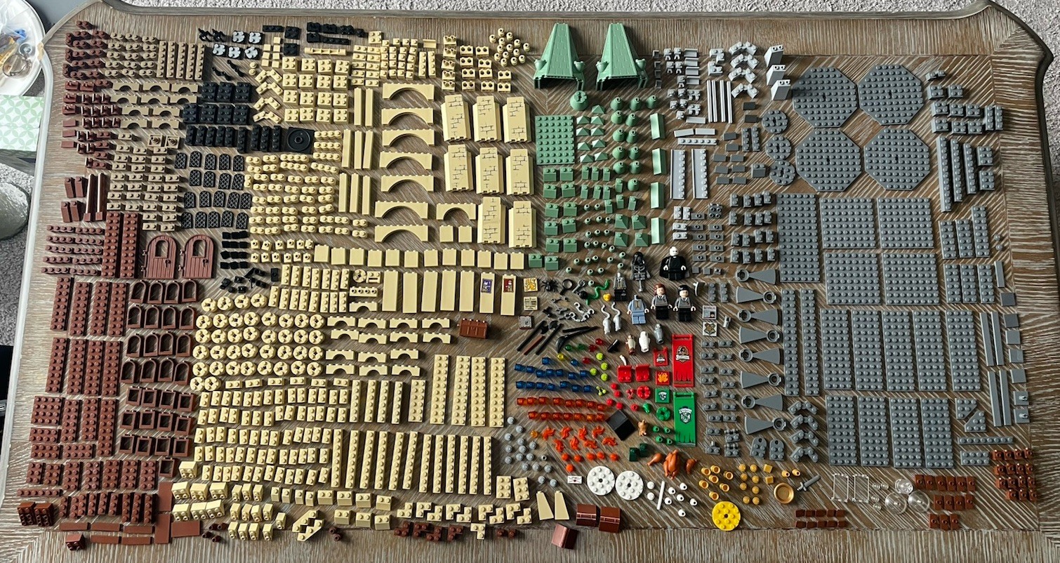 LEGO Harry Potter Set #4842: Hogwarts Castle (Nearly Complete - See Description)