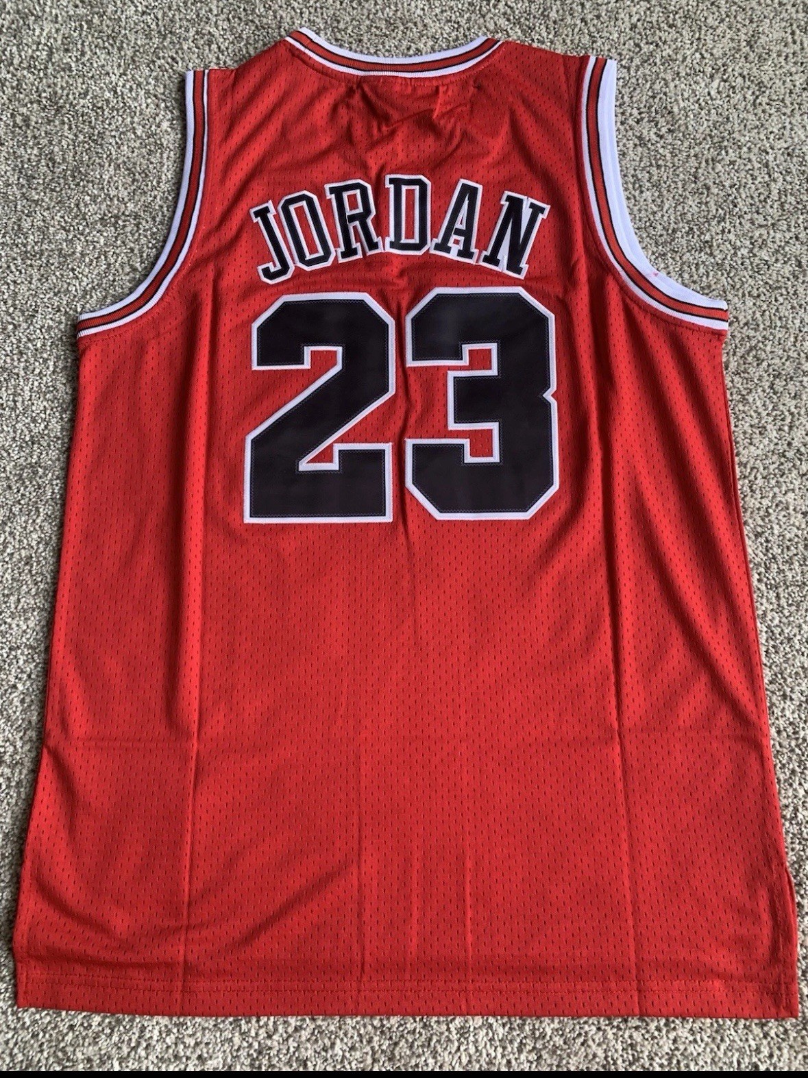 NWT Mitchell & Ness Hardwood Classics Michael Jordan Red Bulls Jersey Size XL NWT Mitchell & Ness Hardwood Classics Michael Jordan Red Bulls Jersey Size XL