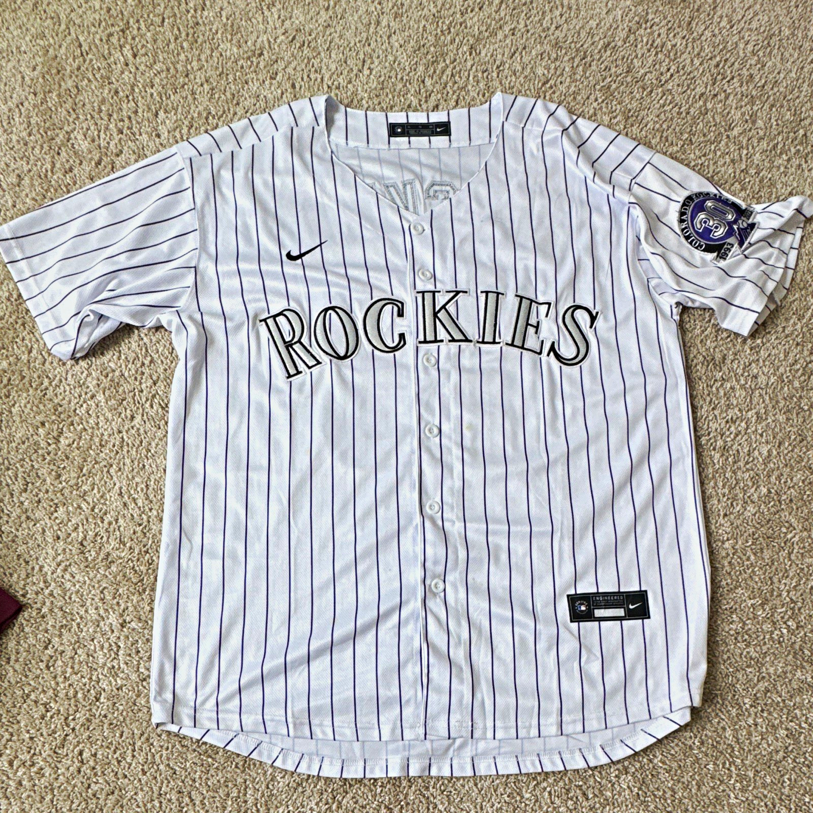 Nike Colorado Rockies Charlie Blackmon #19 White Pinstripe MLB Jersey Men’s XL Nike Colorado Rockies Charlie Blackmon #19 White Pinstripe MLB Jersey Men’s XL