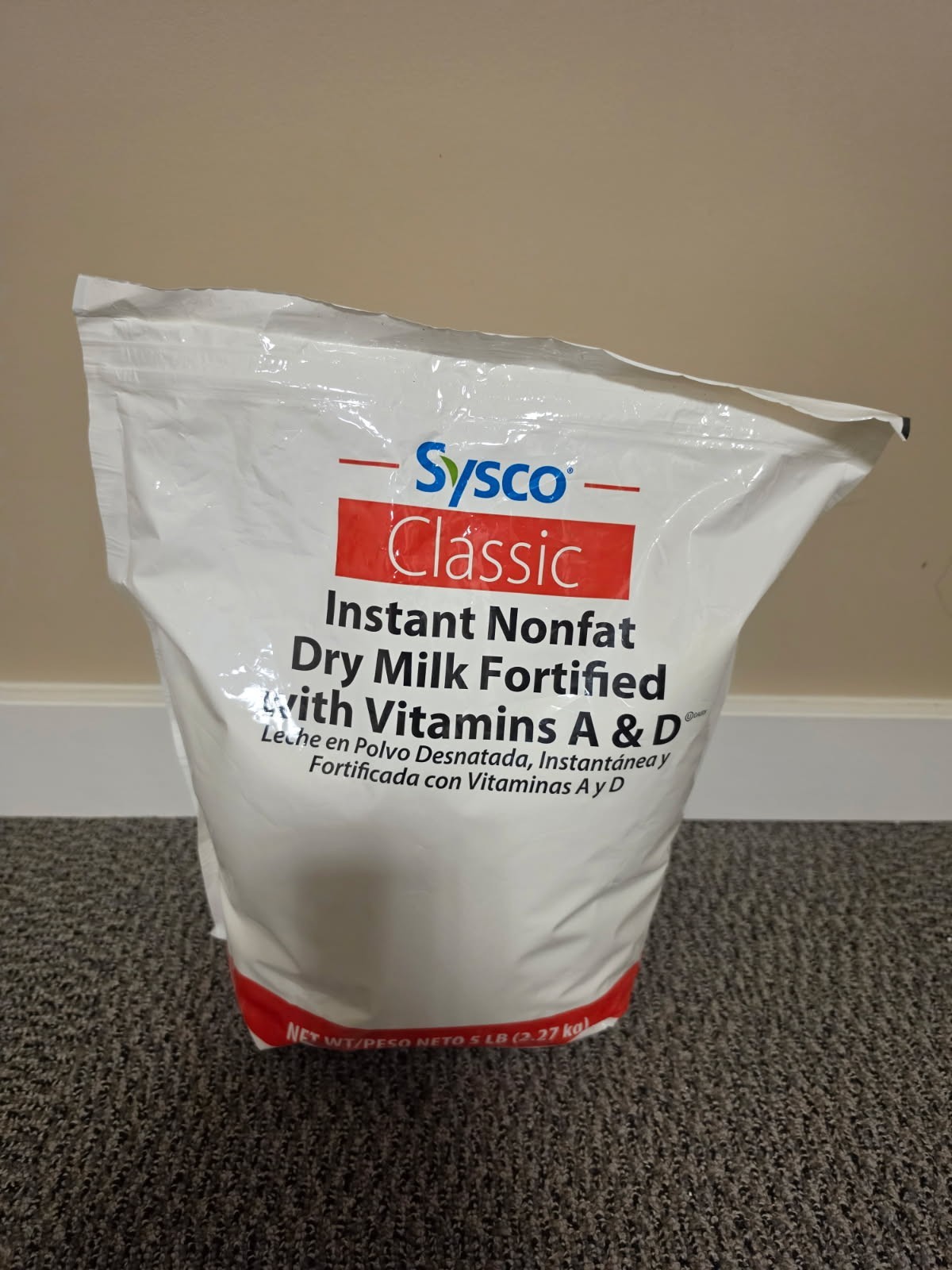 Sysco Classic Instant Nonfat Dry Milk -- Fortified with Vitamin A & D -- 5lbs Sysco Classic Instant Nonfat Dry Milk -- Fortified with Vitamin A & D -- 5lbs