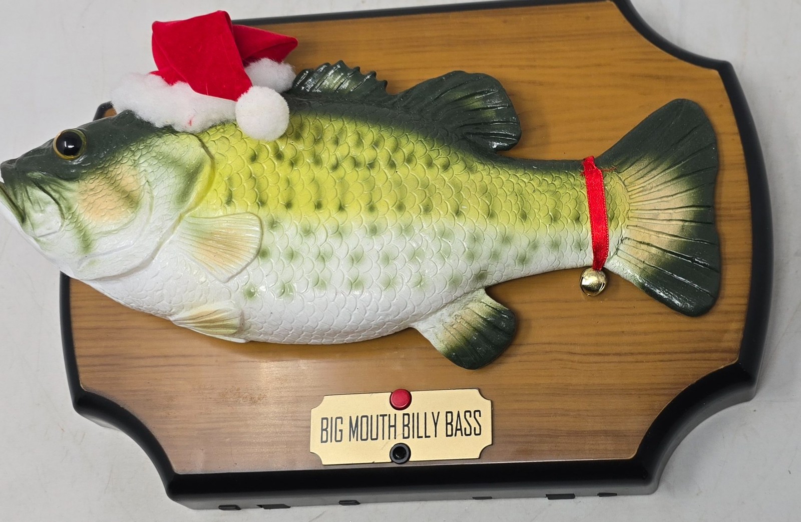 Vintage 1999 Big Mouth Billy Bass Sings For Holidays Twas Night Before Christmas