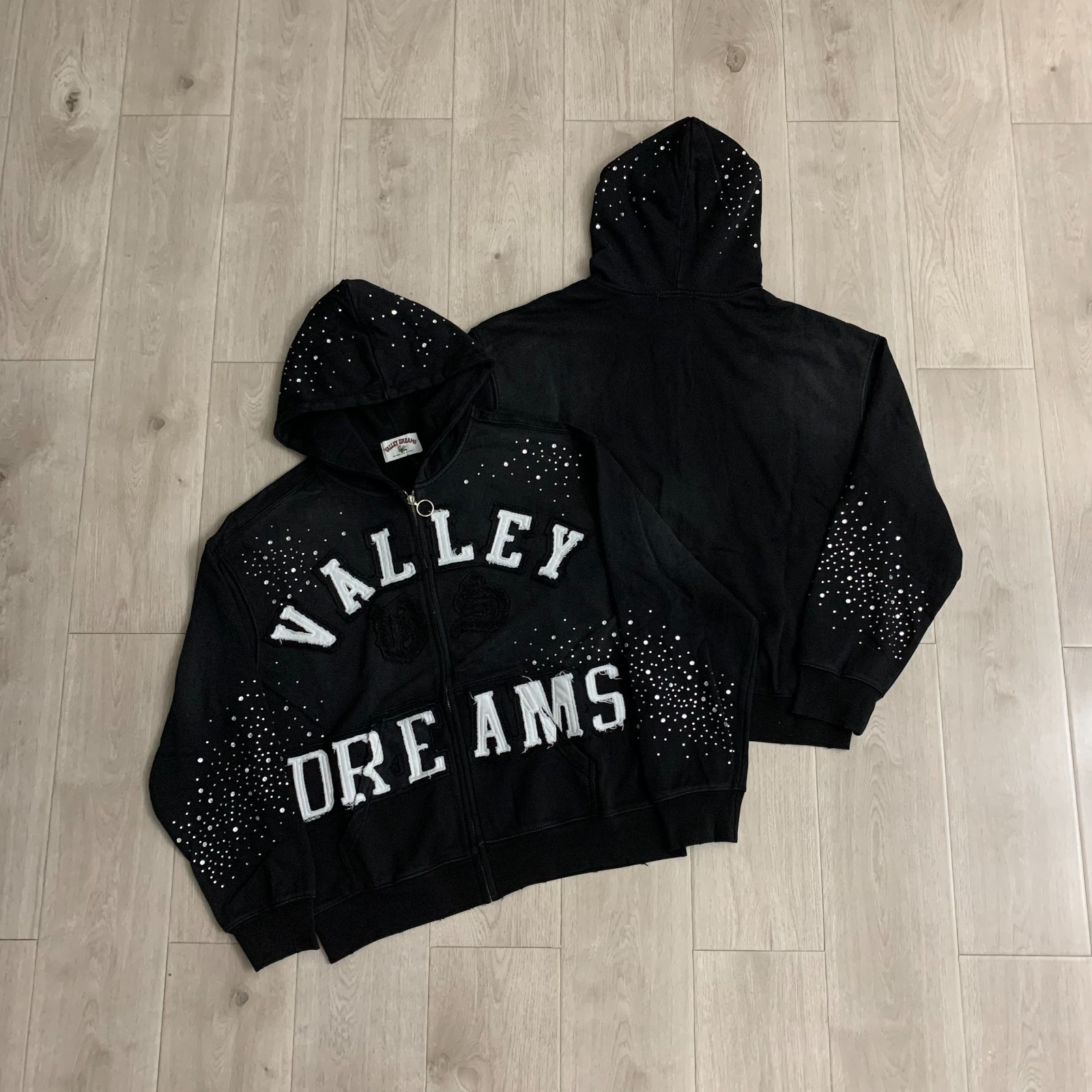 Hoodie Black Size Valley Dreams Print Pullover Y2K Distressed Streetwear Unisex