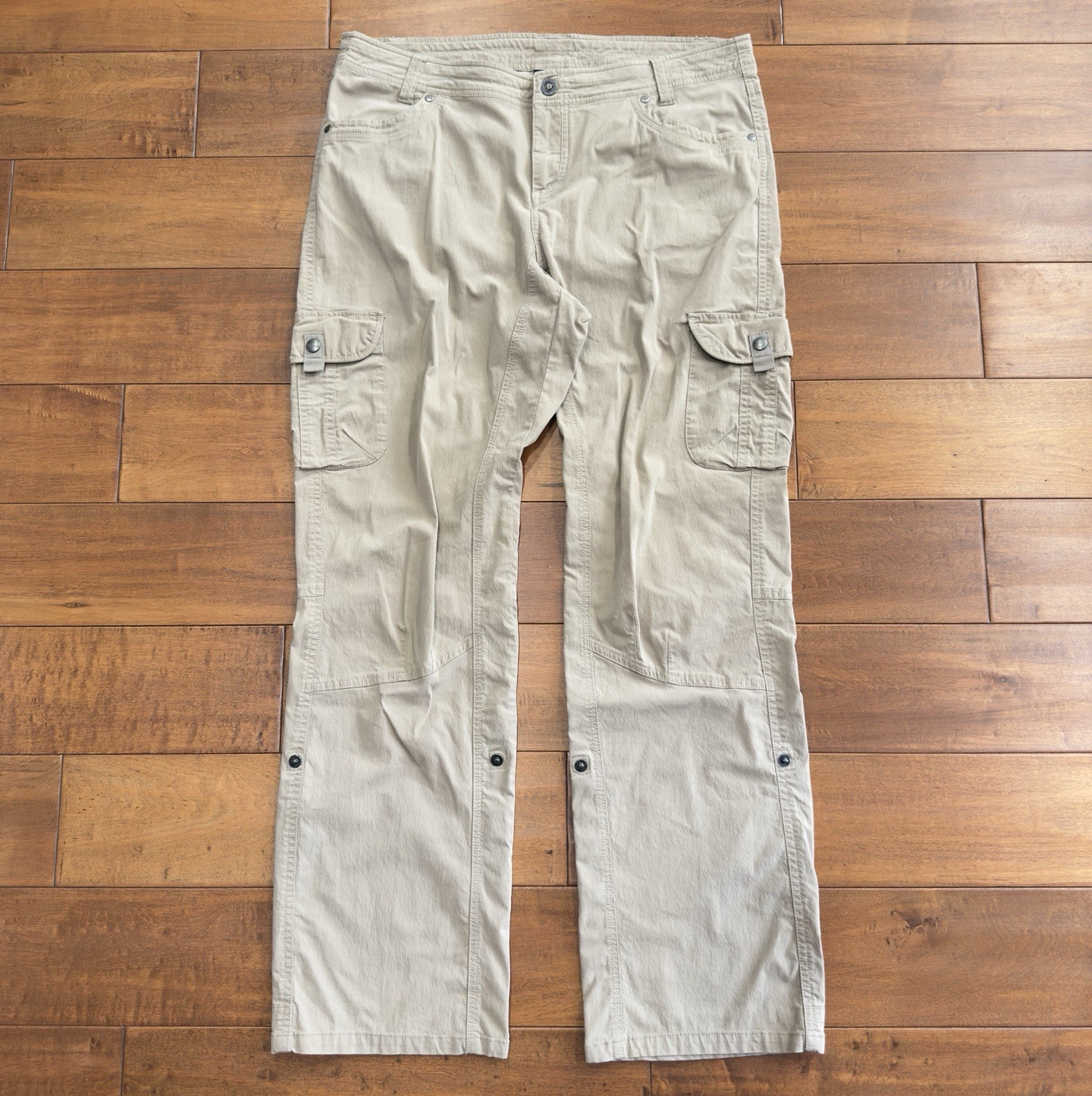 KÜHL Women’s Beige Splash Roll Up Cargo Pants Size 14 Performance Hiking