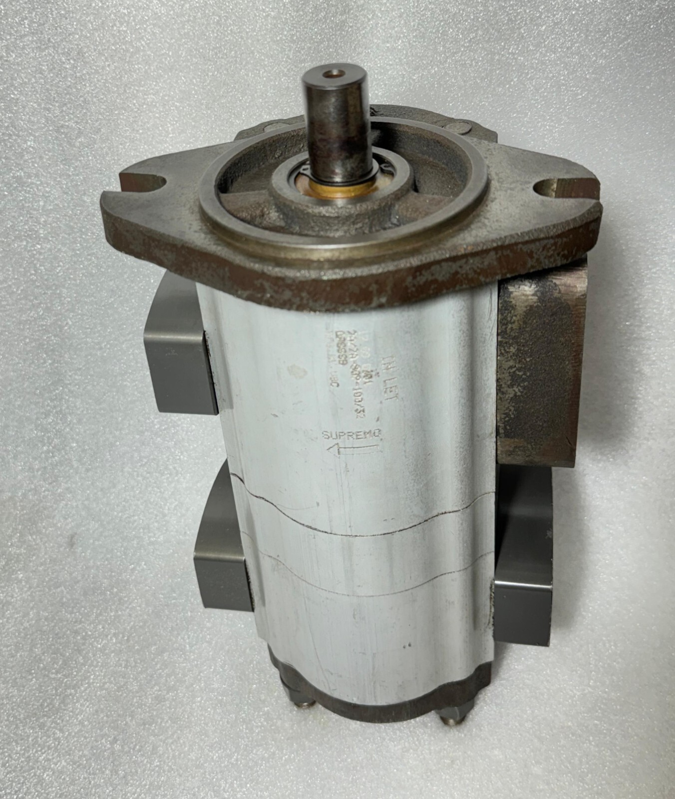 SUPREMO 2A/2A-SGP-100/32 HYDRAULIC GEAR PUMP