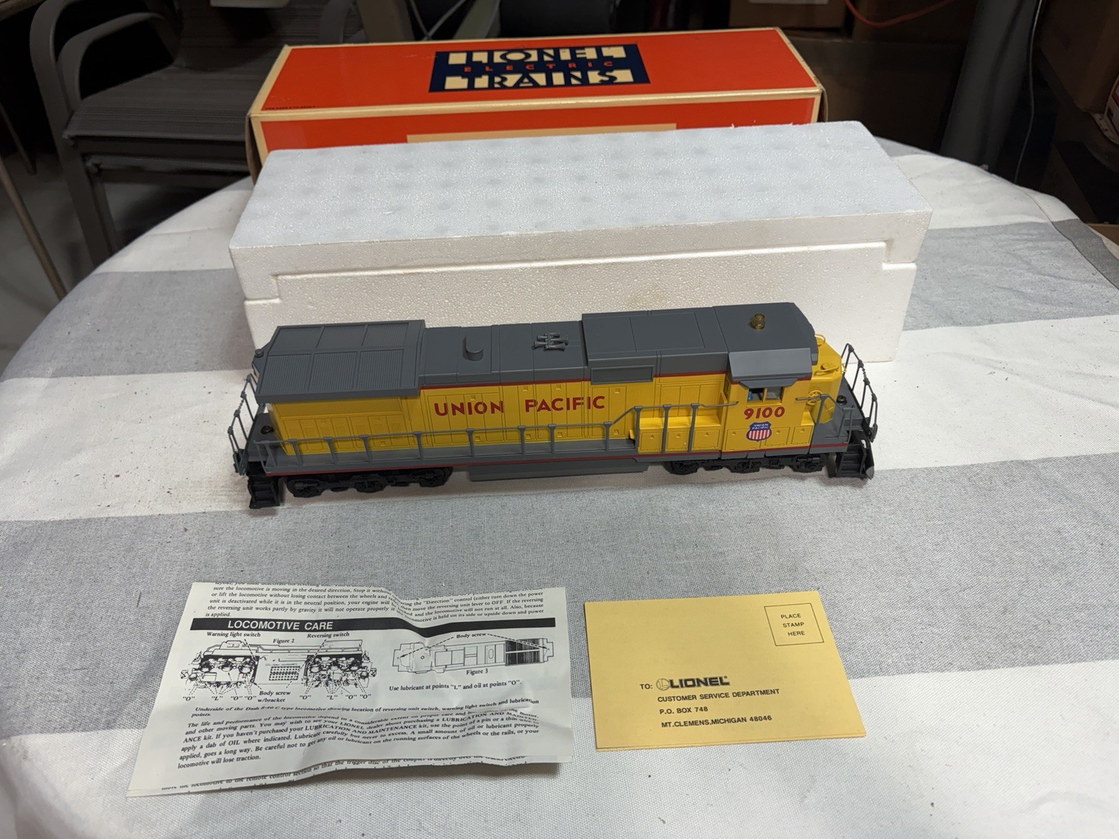 Lionel Union Pacific Dash-8 40C Diesel Locomotive