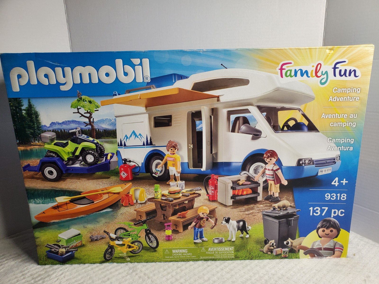 PLAYMOBIL 9318 Family Fun Camping Adventure - Brand New Factory Sealed NIB