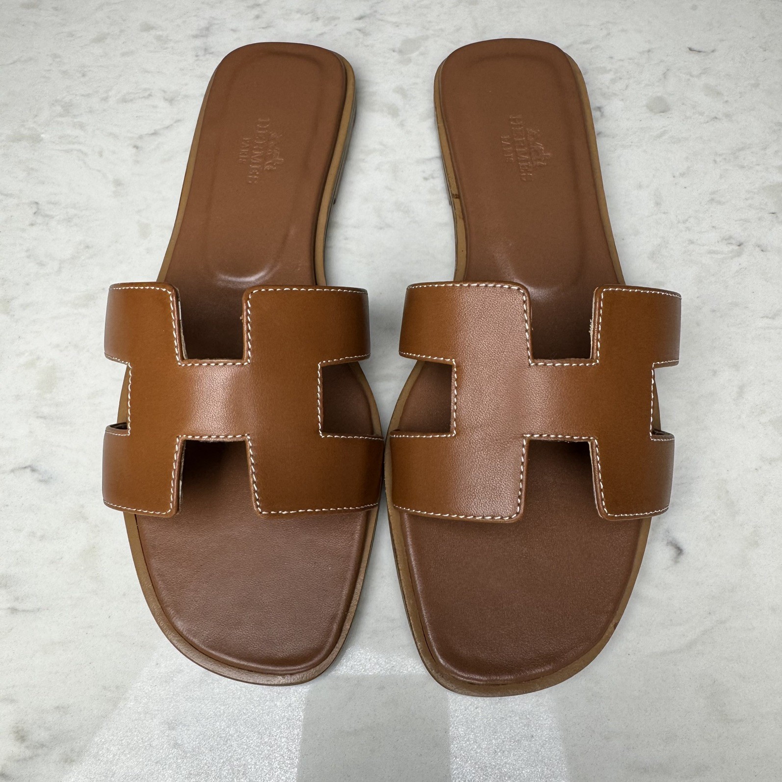 Hermes Women\'s Brown Leather Sandals EUR37 / US 6.5 Women Hermes Women\'s Brown Leather Sandals EUR37 / US 6.5 Women