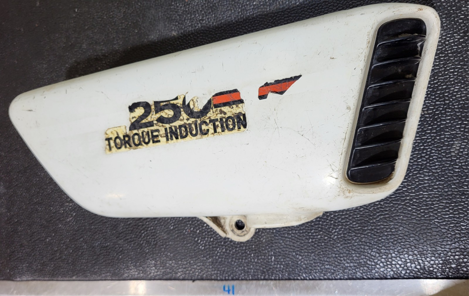 1975 Yamaha Rd250 RH Side Cover Oem Side Panel Rd250 Rd350 Right