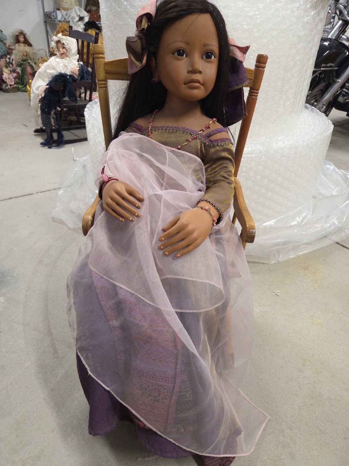 Intan Gotz Doll VERY Rare 275/500 39.5 Lifelike Open Box With Rocking Chair 2001 Intan Gotz Doll VERY Rare 275/500 39.5 Lifelike Open Box With Rocking Chair 2001