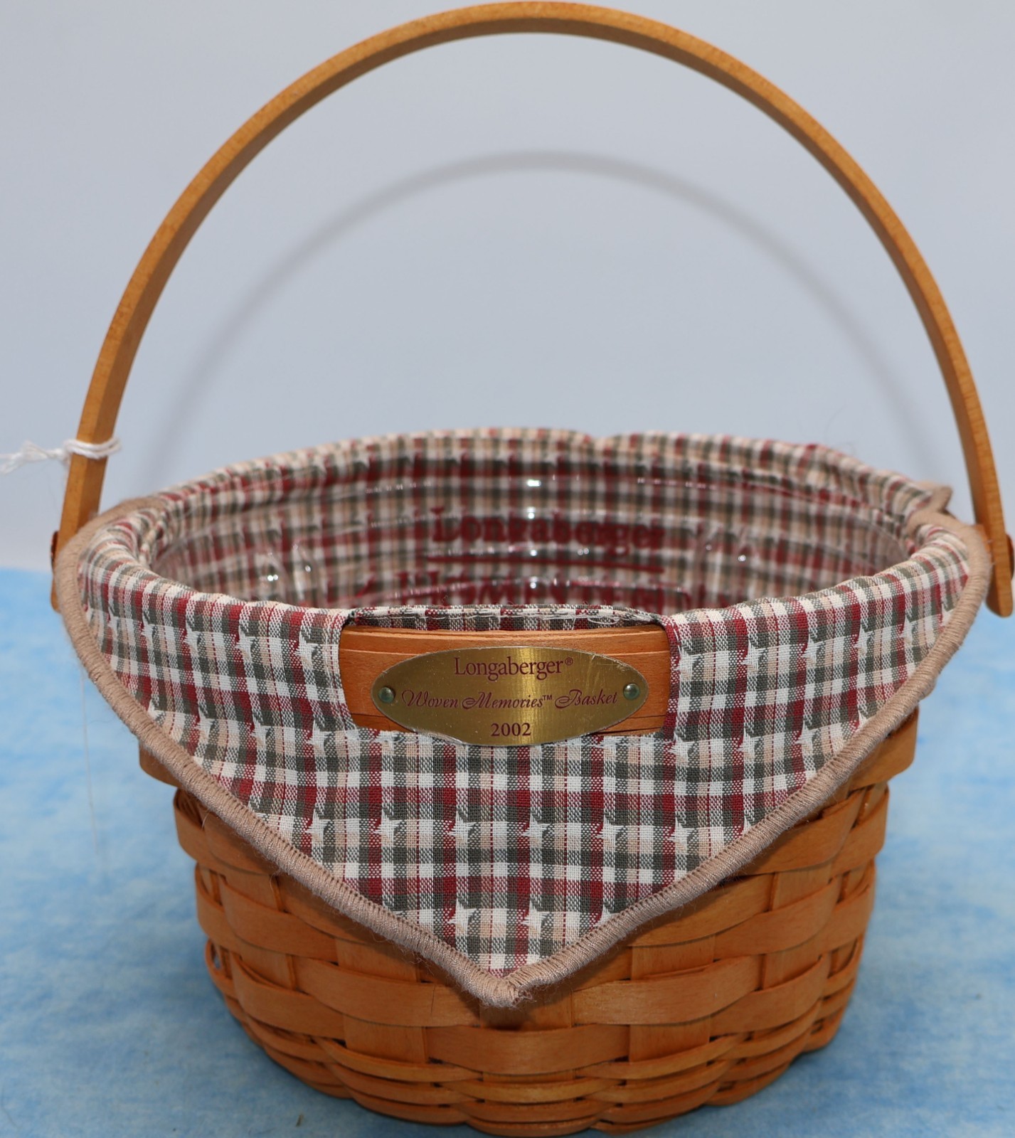 Longaberger 2002 Woven Memories Round Basket, Liner, and Protector