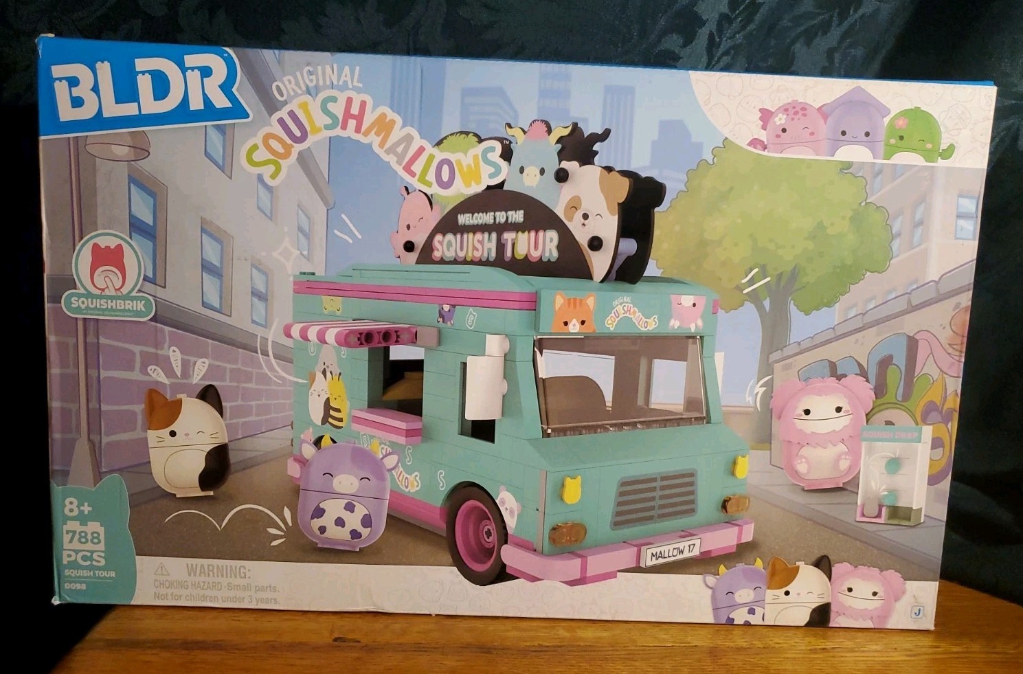 BLDR Squishmallows Squishbrik Squish Tour Van Building Set #0098 Cam Bubba Brina