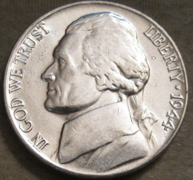 VERY NICE AS SHOWN - 1944 P 5c JEFFERSON WAR NICKEL *** 35% SILVER *** 140