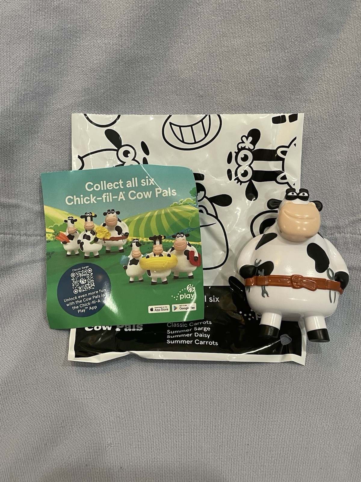 NEW Chick-fil-A Kids Meal Collectible Chick-fil-A Cow Pals - Classic Sarge NEW Chick-fil-A Kids Meal Collectible Chick-fil-A Cow Pals - Classic Sarge
