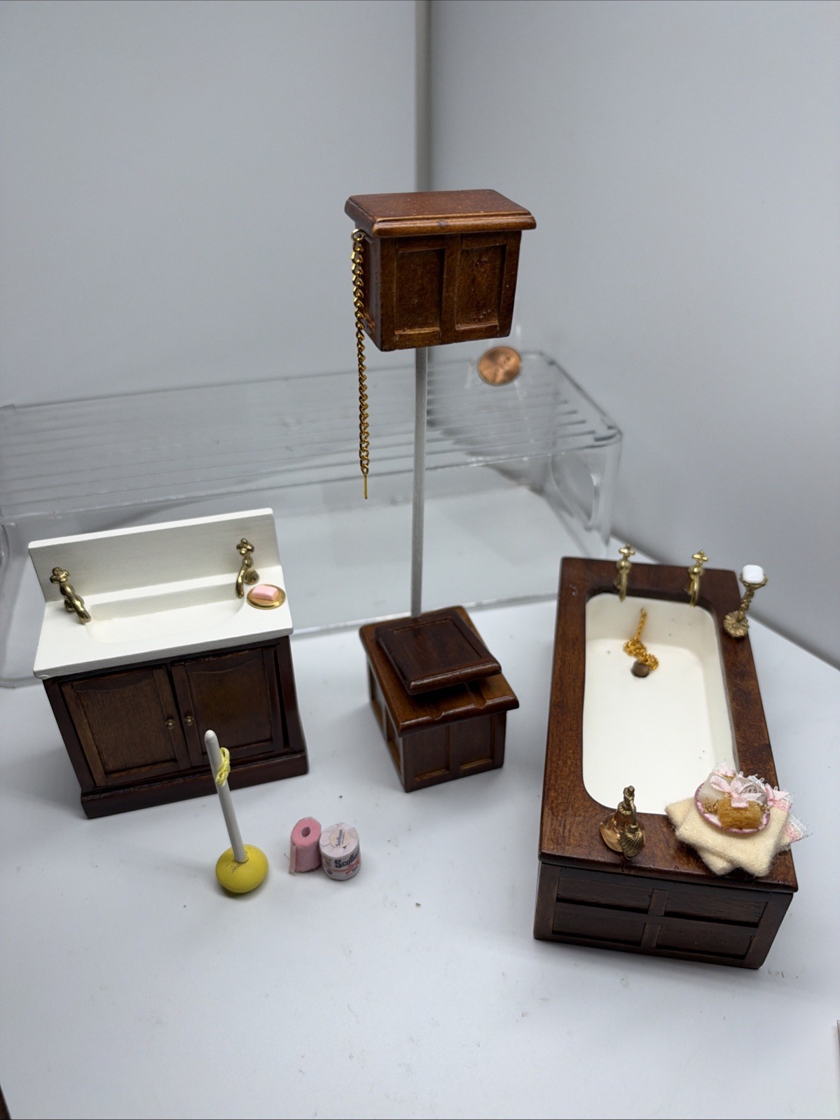 Vintage Dollhouse Furniture Wooden Bathroom 3 pcs Set with accessories 1:12